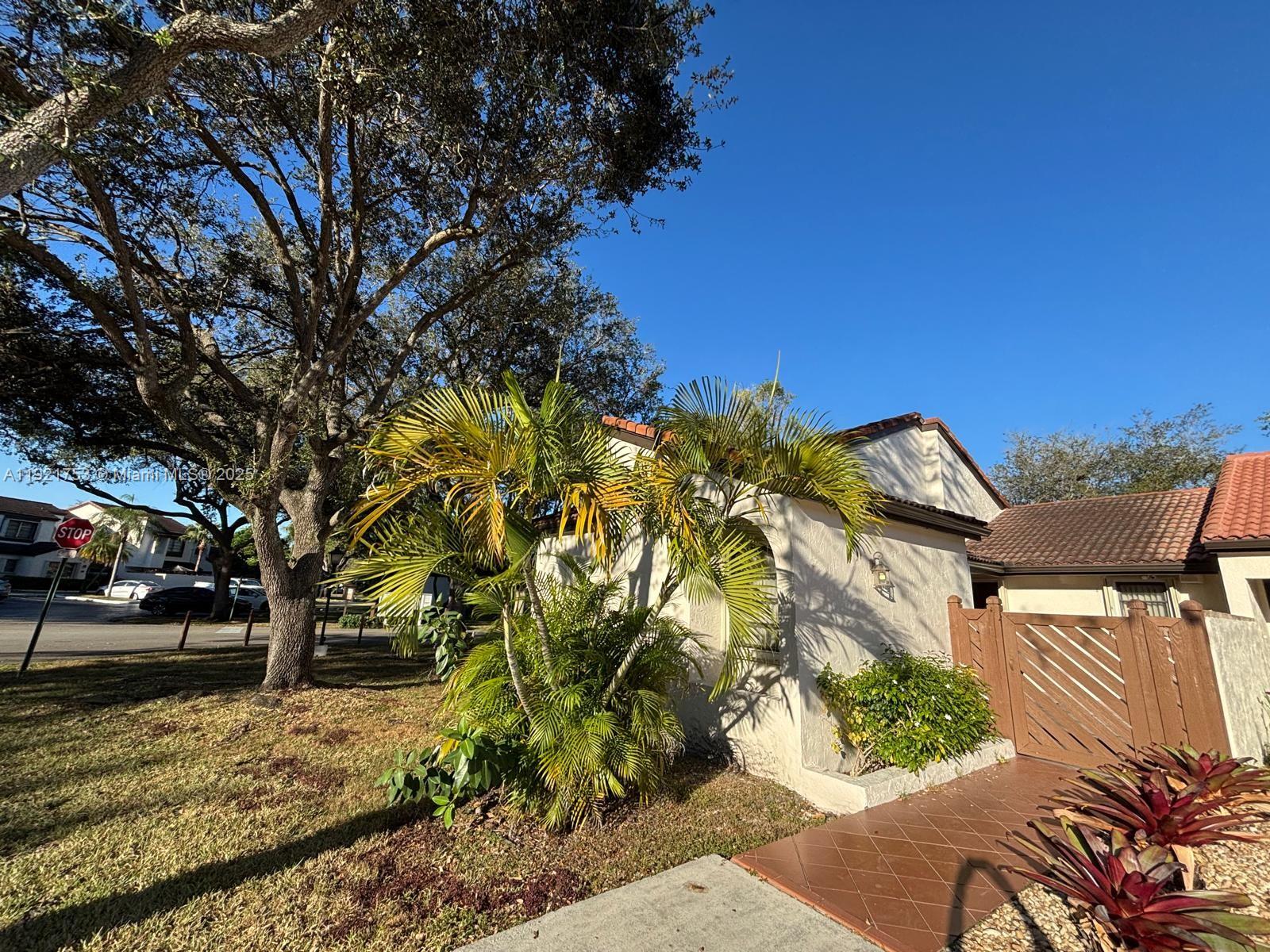 9211 SW 123rd Ave Ct #n/a