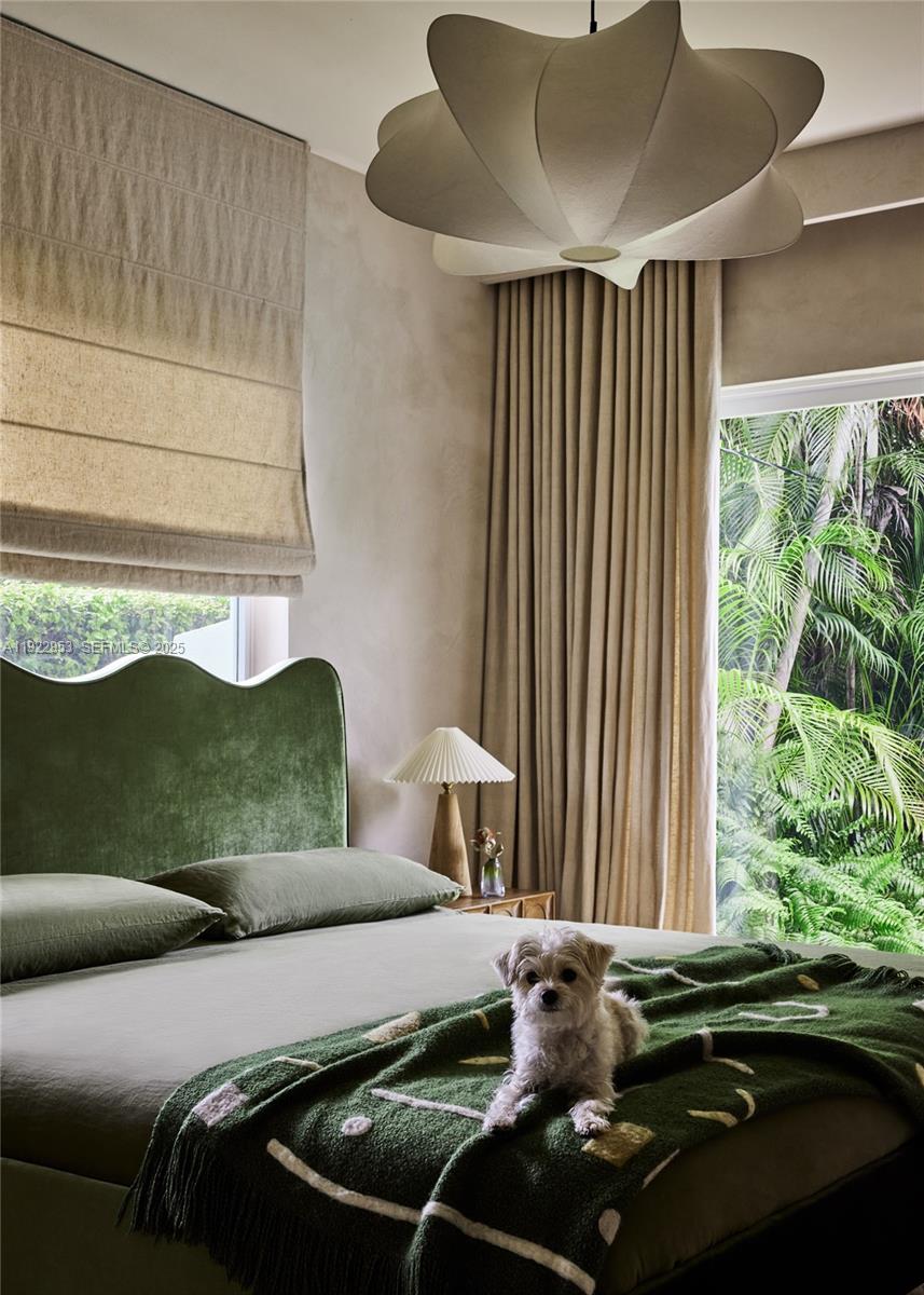 1315 Lenox Ave Miami Beach, FL 33139