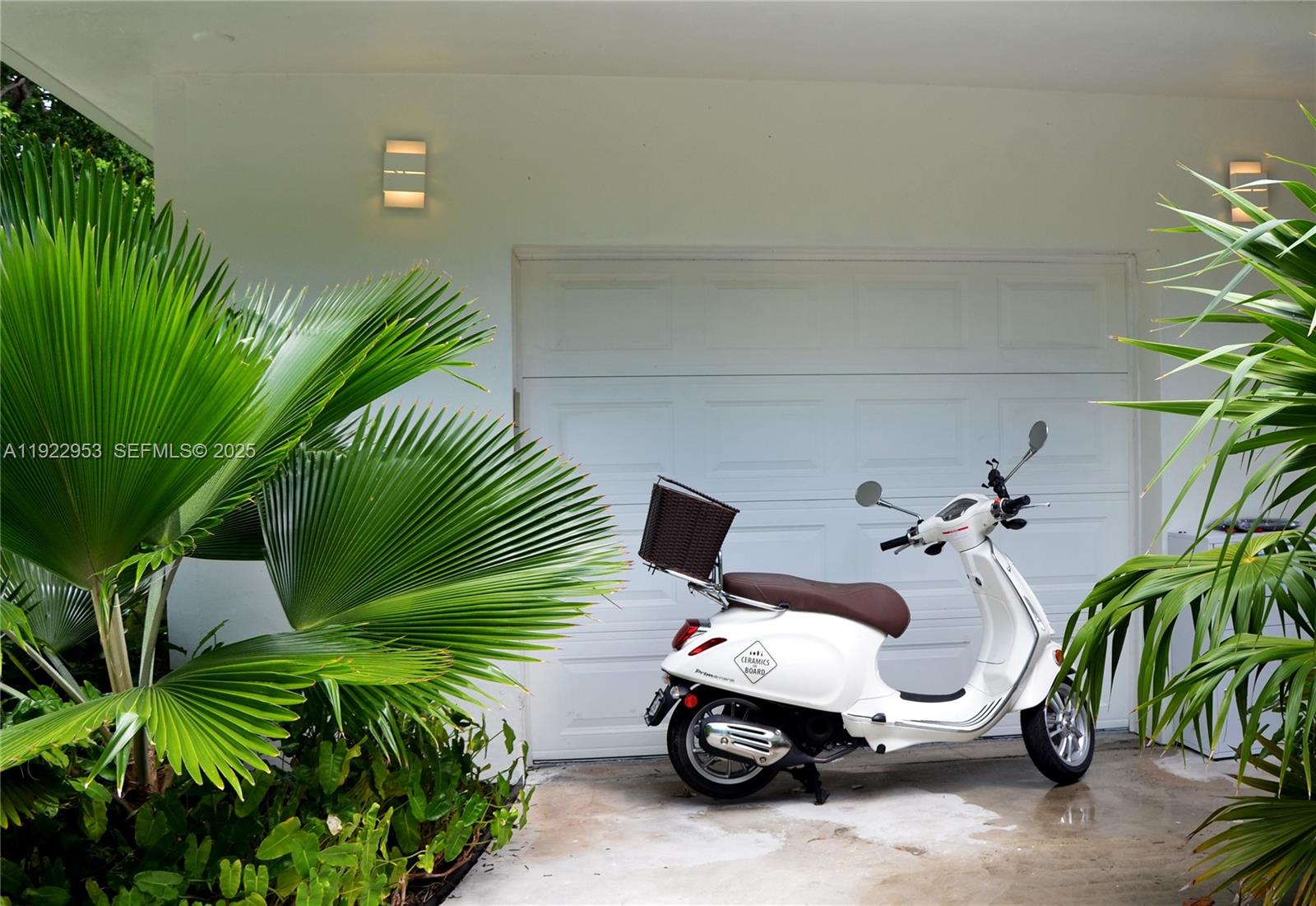 1315 Lenox Ave Miami Beach, FL 33139