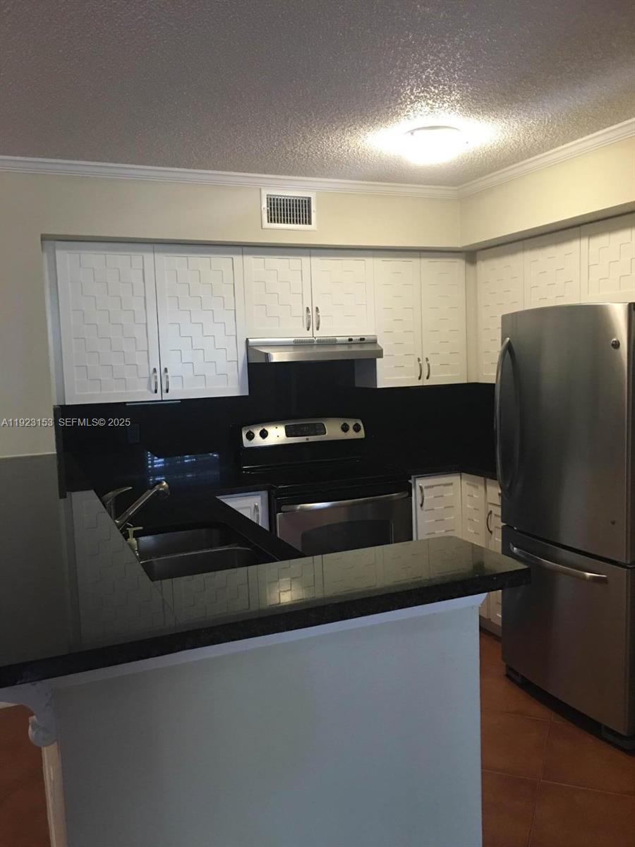 1721 Village Blvd #104