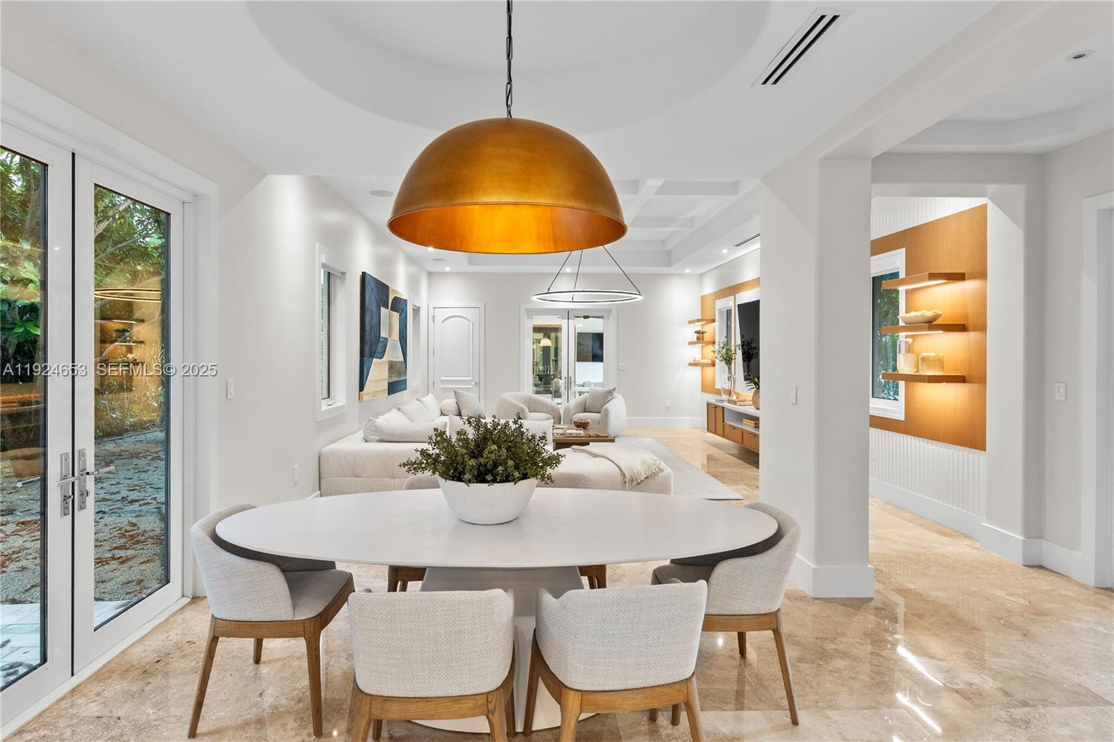 6080 SW 104th St Pinecrest, FL 33156