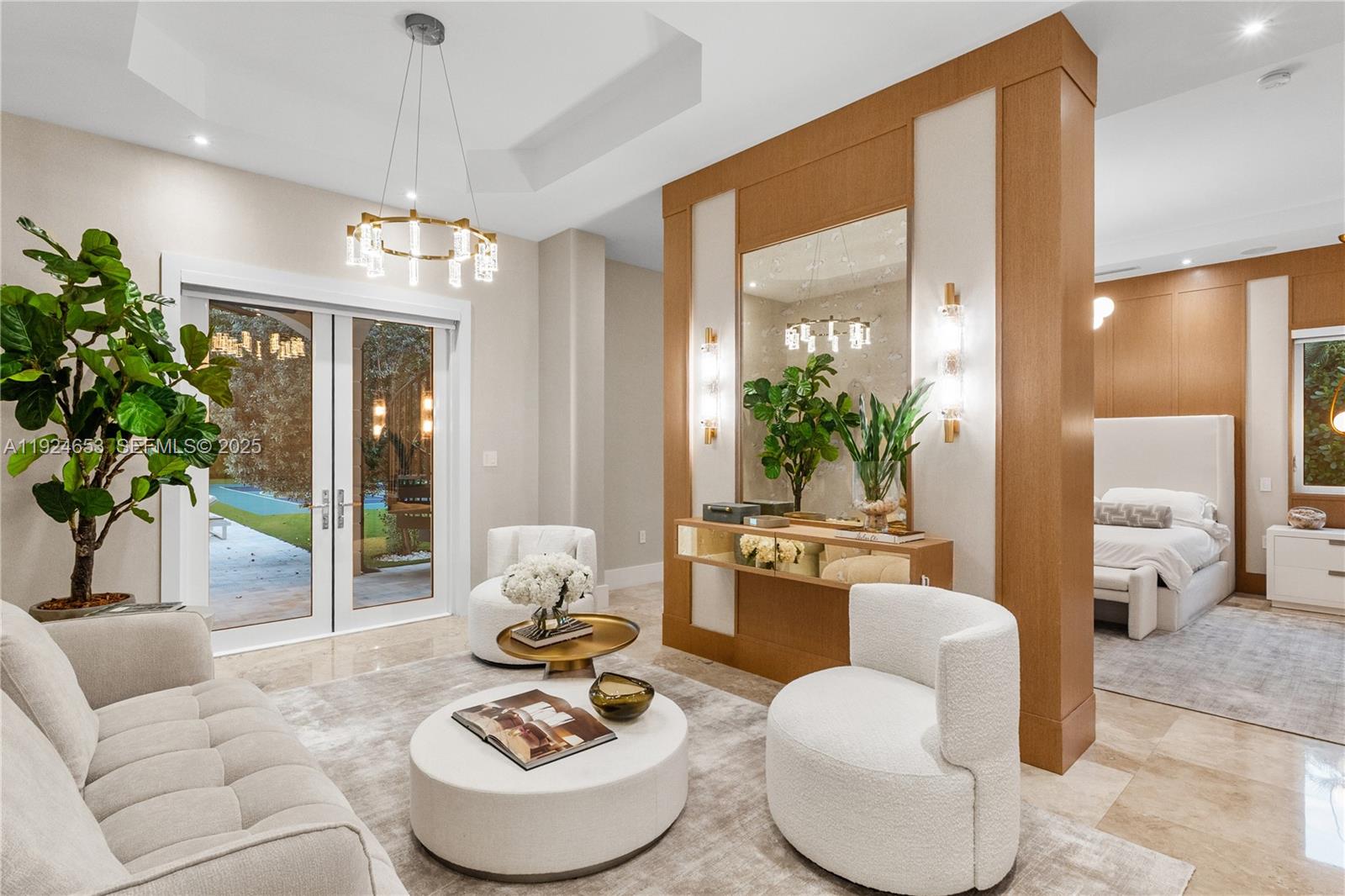 6080 SW 104th St Pinecrest, FL 33156