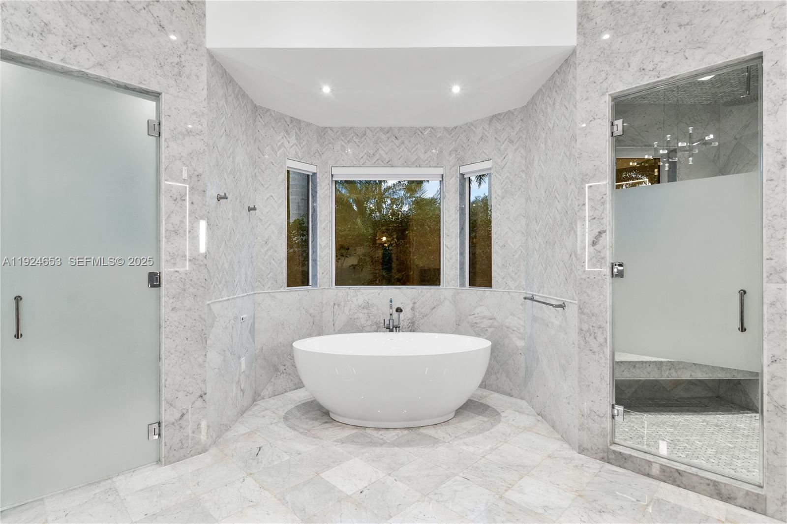 6080 SW 104th St Pinecrest, FL 33156