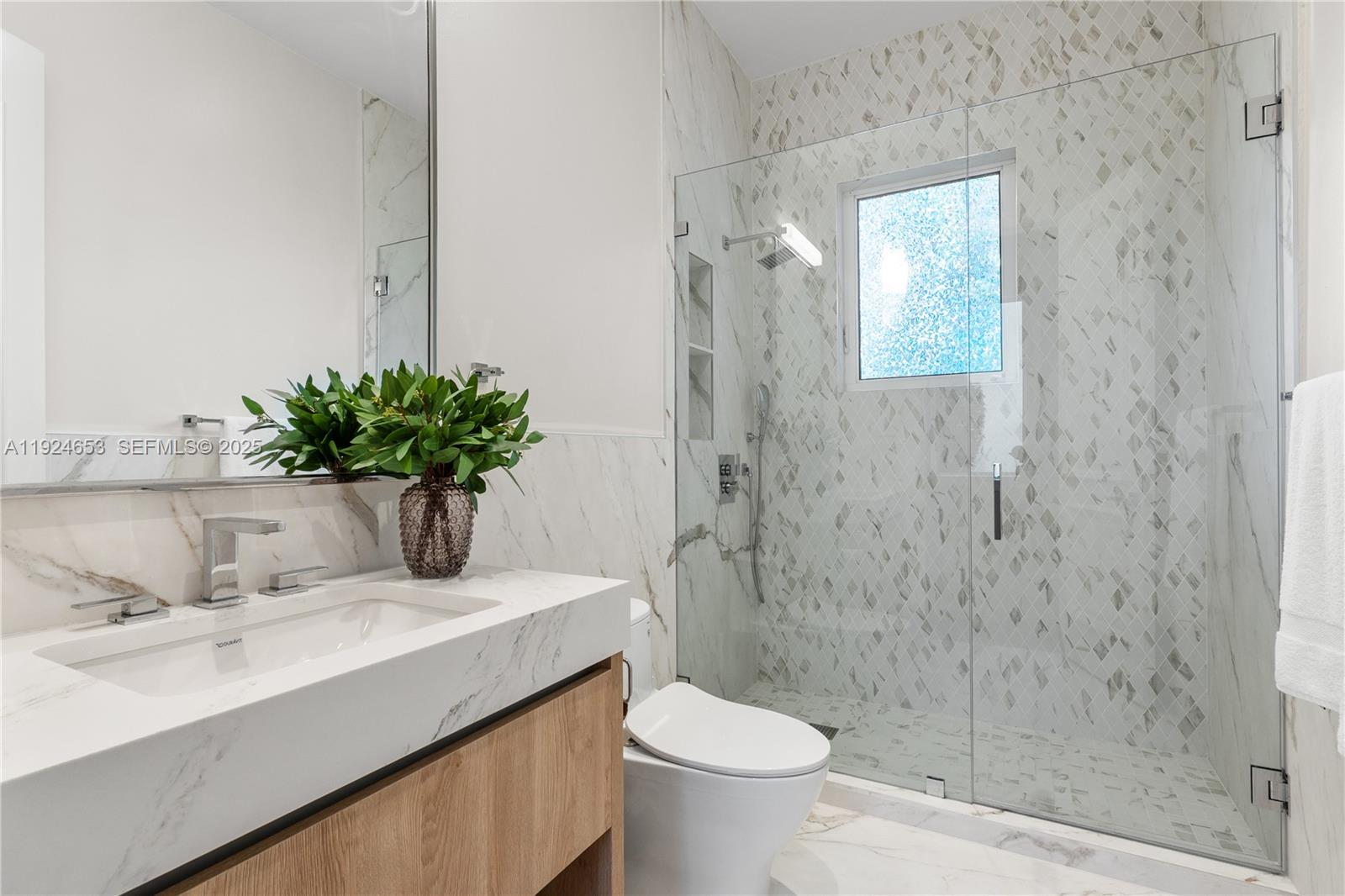 6080 SW 104th St Pinecrest, FL 33156