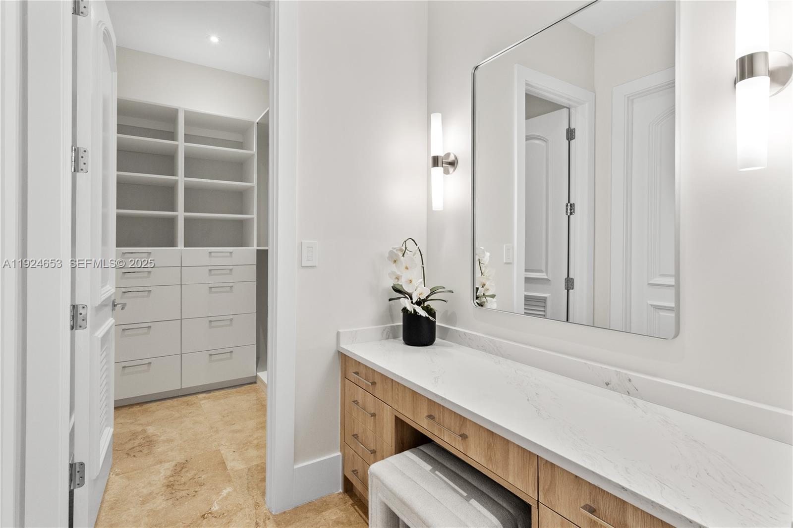 6080 SW 104th St Pinecrest, FL 33156