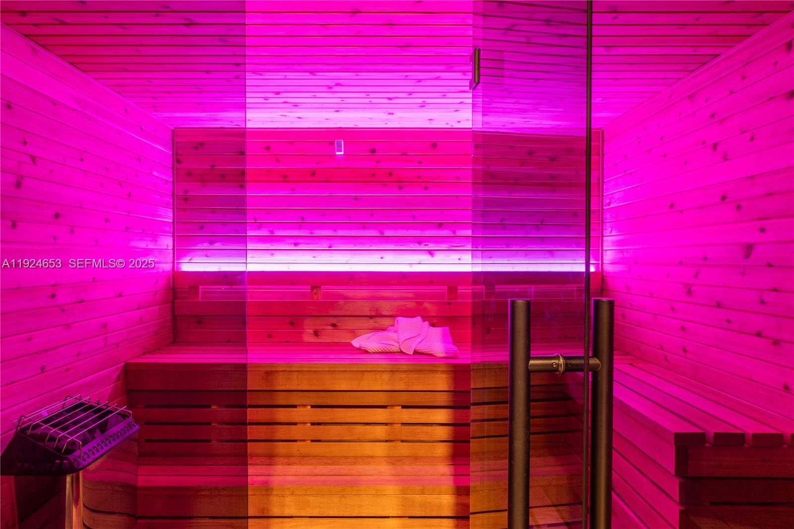 6080 SW 104th St Pinecrest, FL 33156