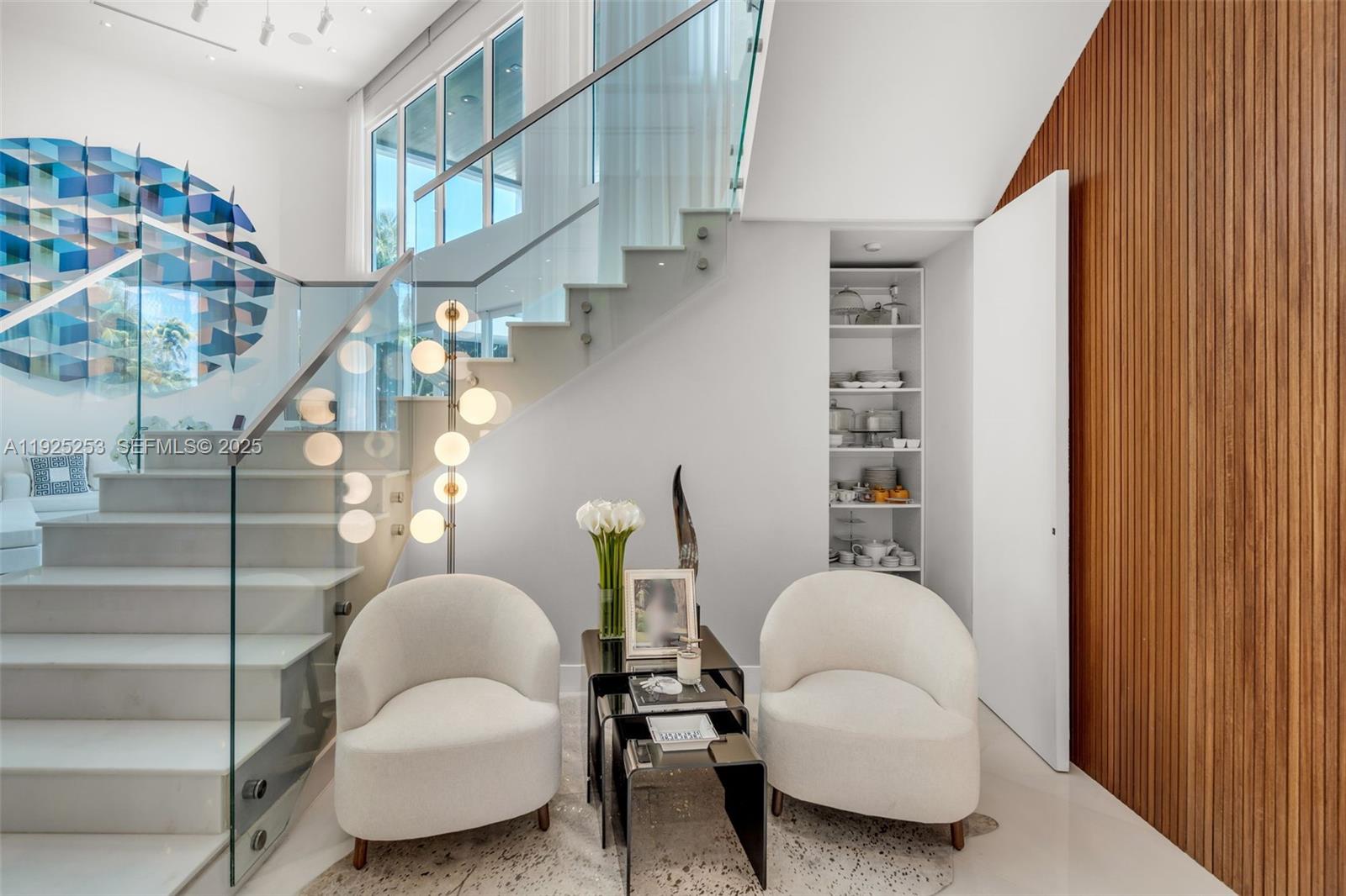 420 Island Dr Key Biscayne, FL 33149