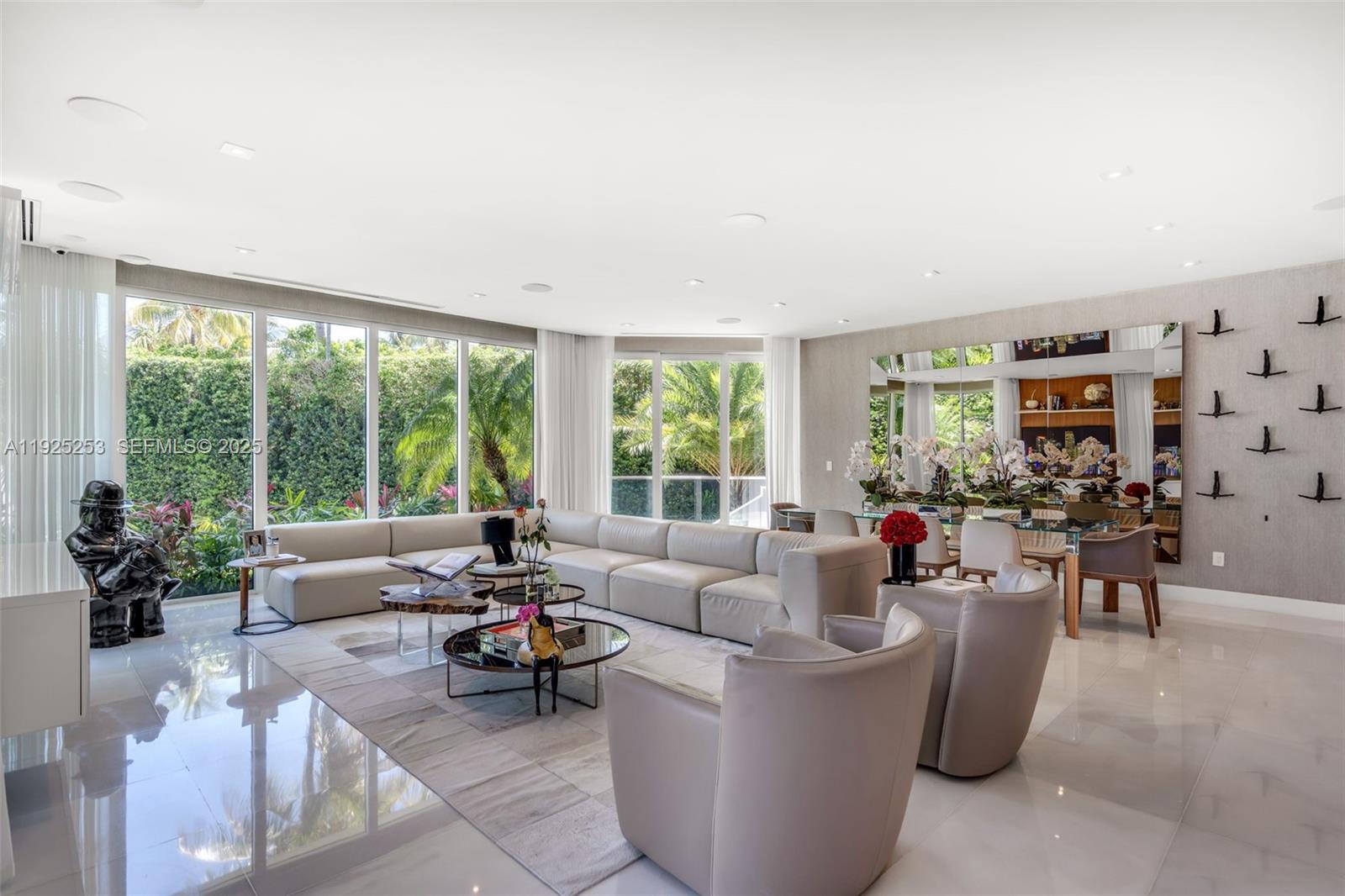 420 Island Dr Key Biscayne, FL 33149