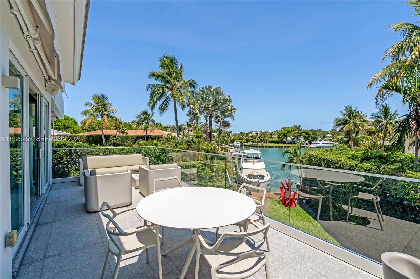 420 Island Dr Key Biscayne, FL 33149