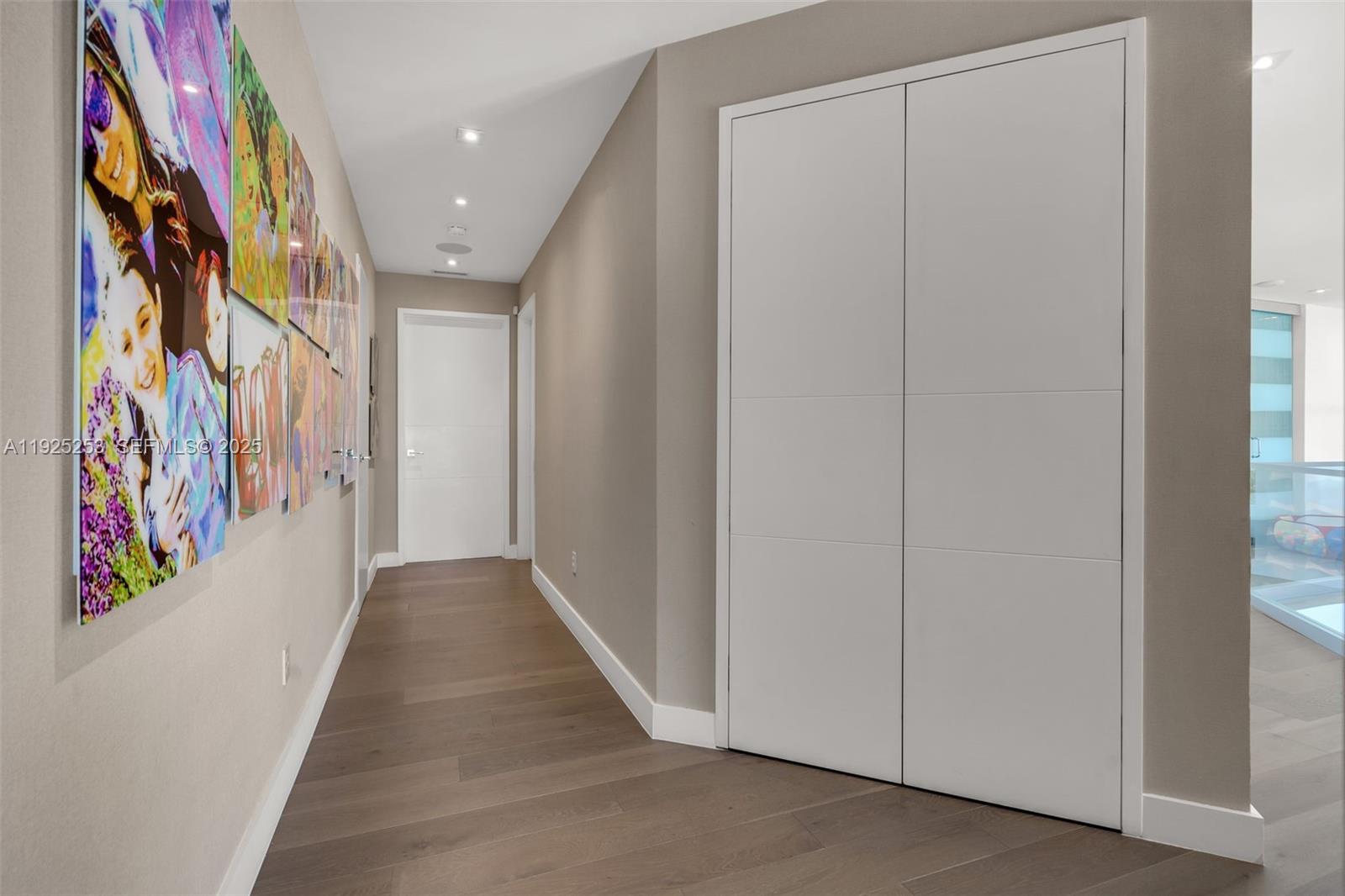 420 Island Dr Key Biscayne, FL 33149