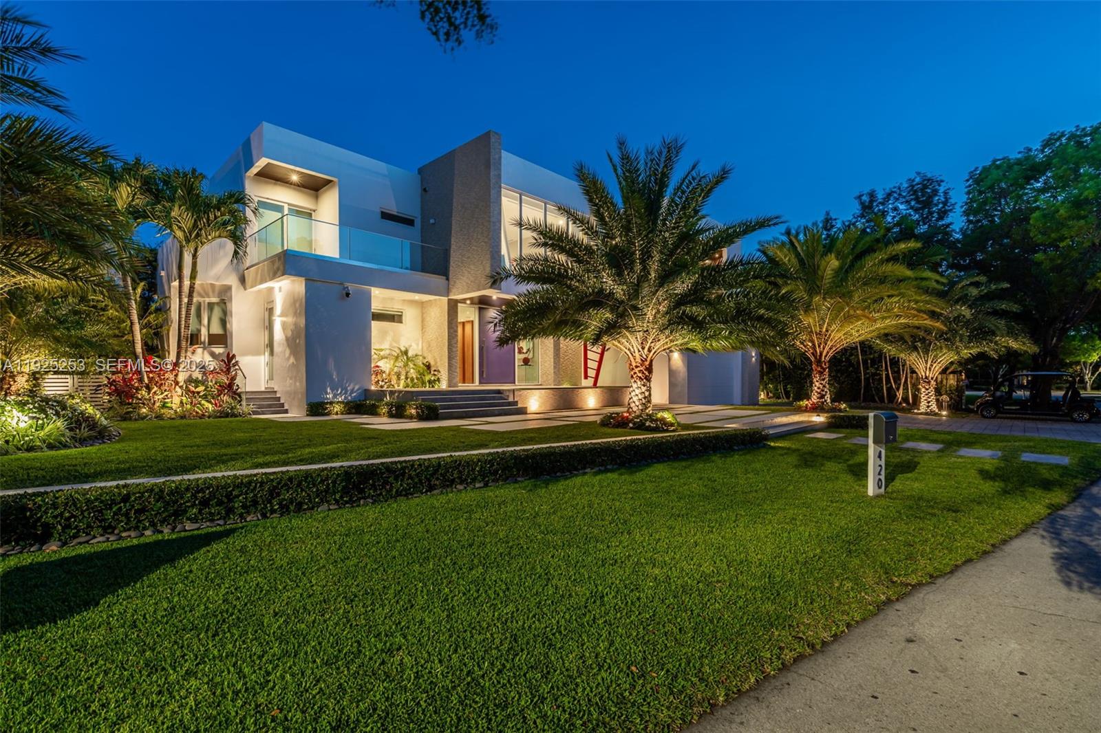 420 Island Dr Key Biscayne, FL 33149