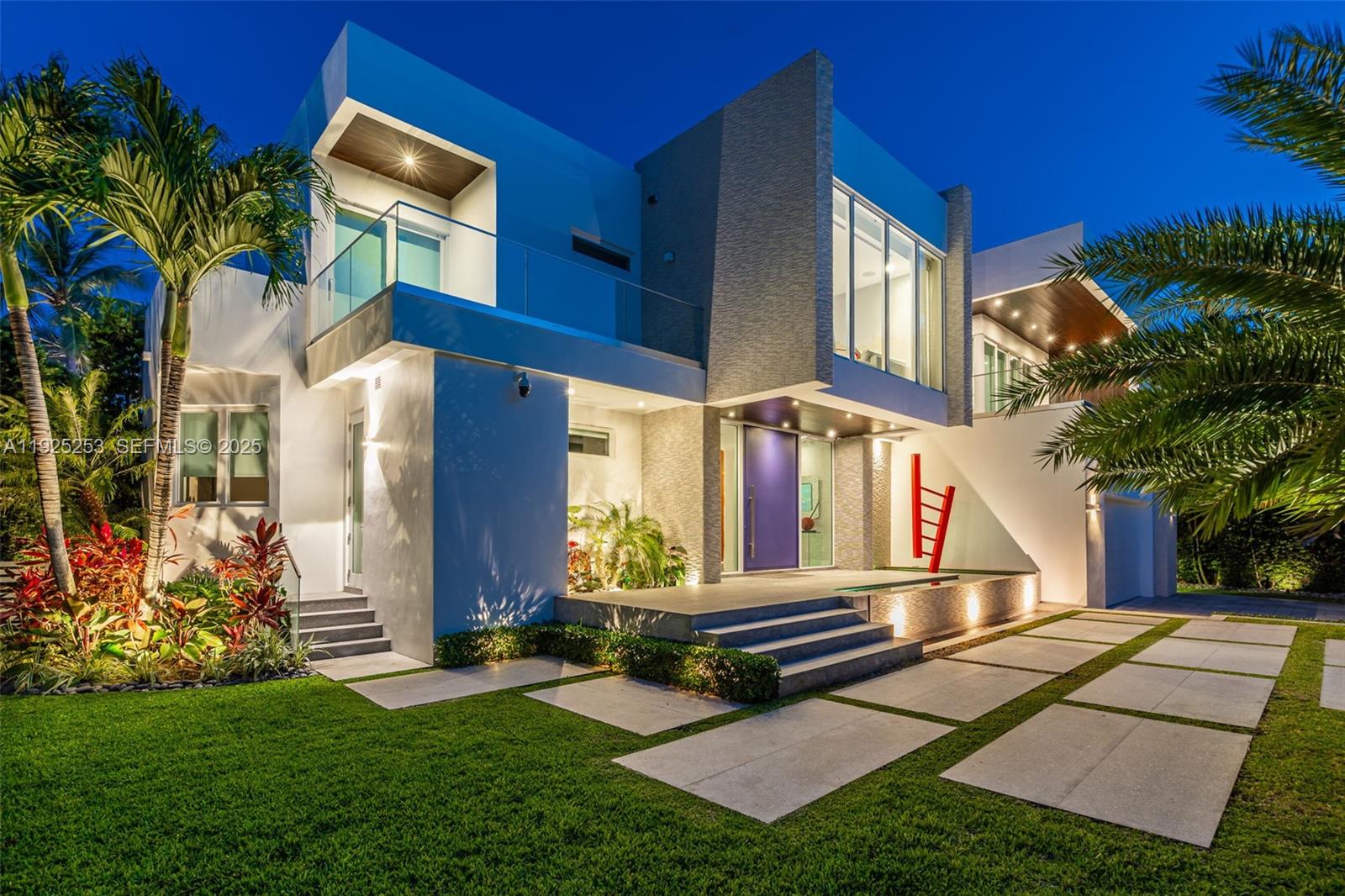 420 Island Dr Key Biscayne, FL 33149