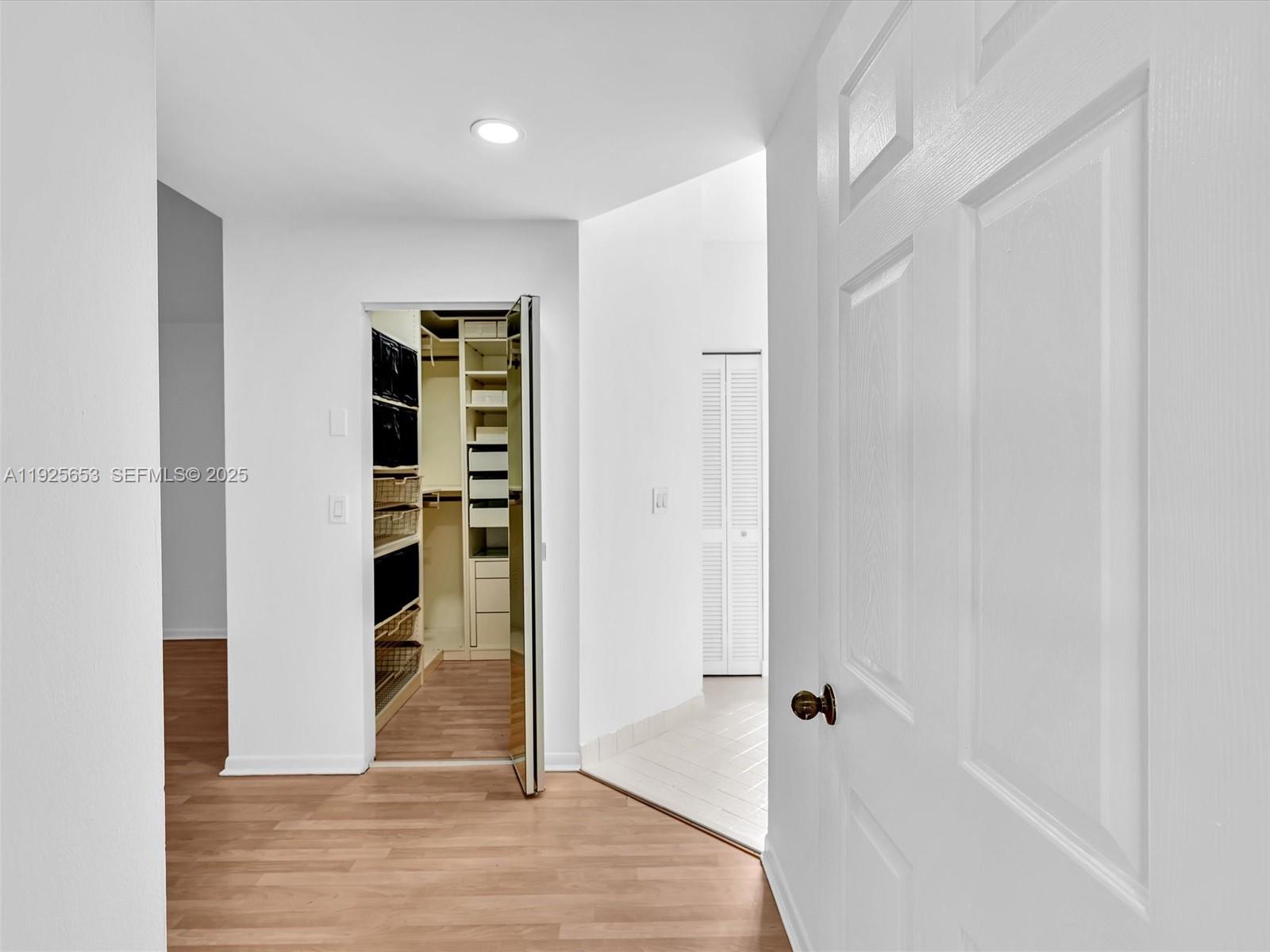 255 Somerset Way Weston, FL 33326