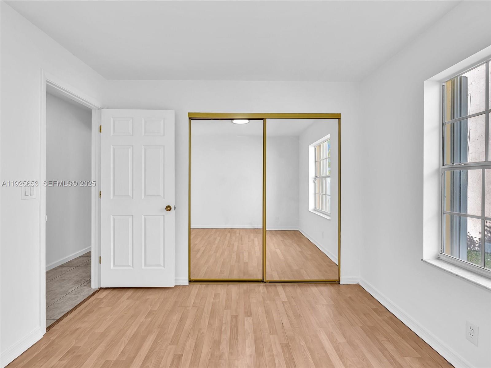 255 Somerset Way Weston, FL 33326