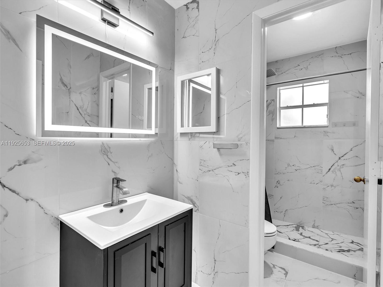 255 Somerset Way Weston, FL 33326