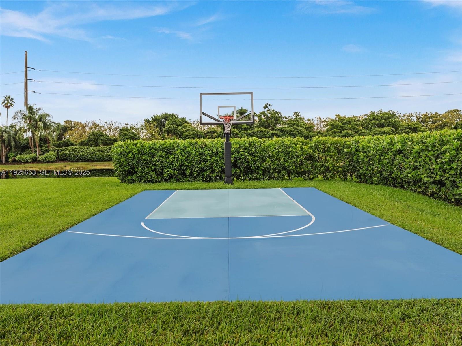 255 Somerset Way Weston, FL 33326