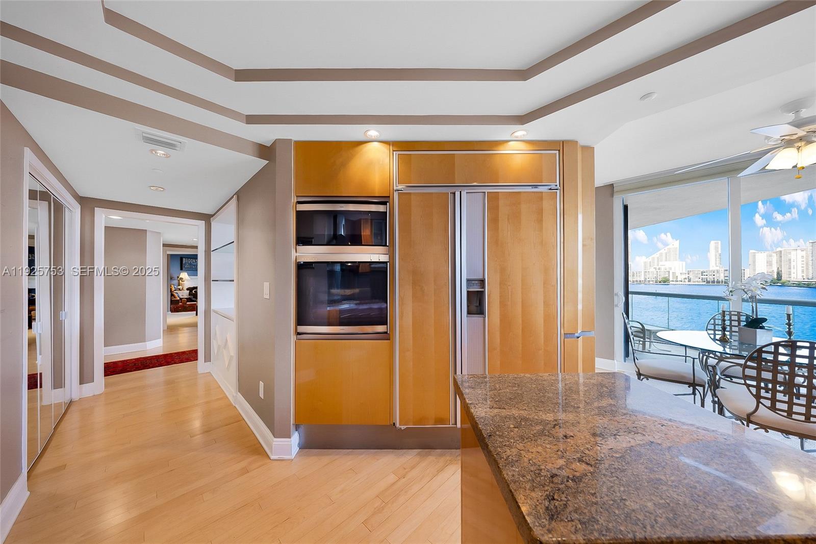 2600 Island Blvd #301 Aventura, FL 33160