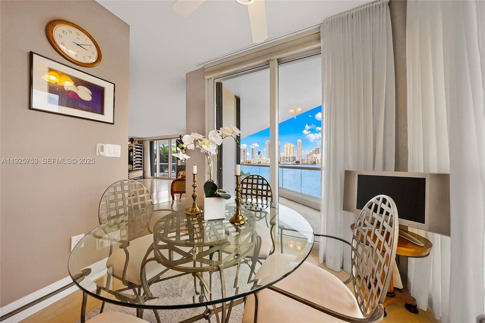 2600 Island Blvd #301 Aventura, FL 33160