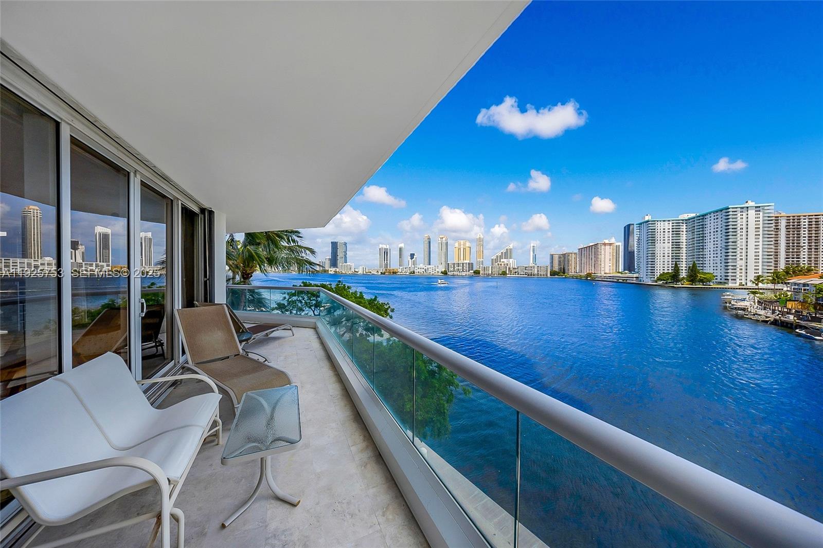 2600 Island Blvd #301 Aventura, FL 33160