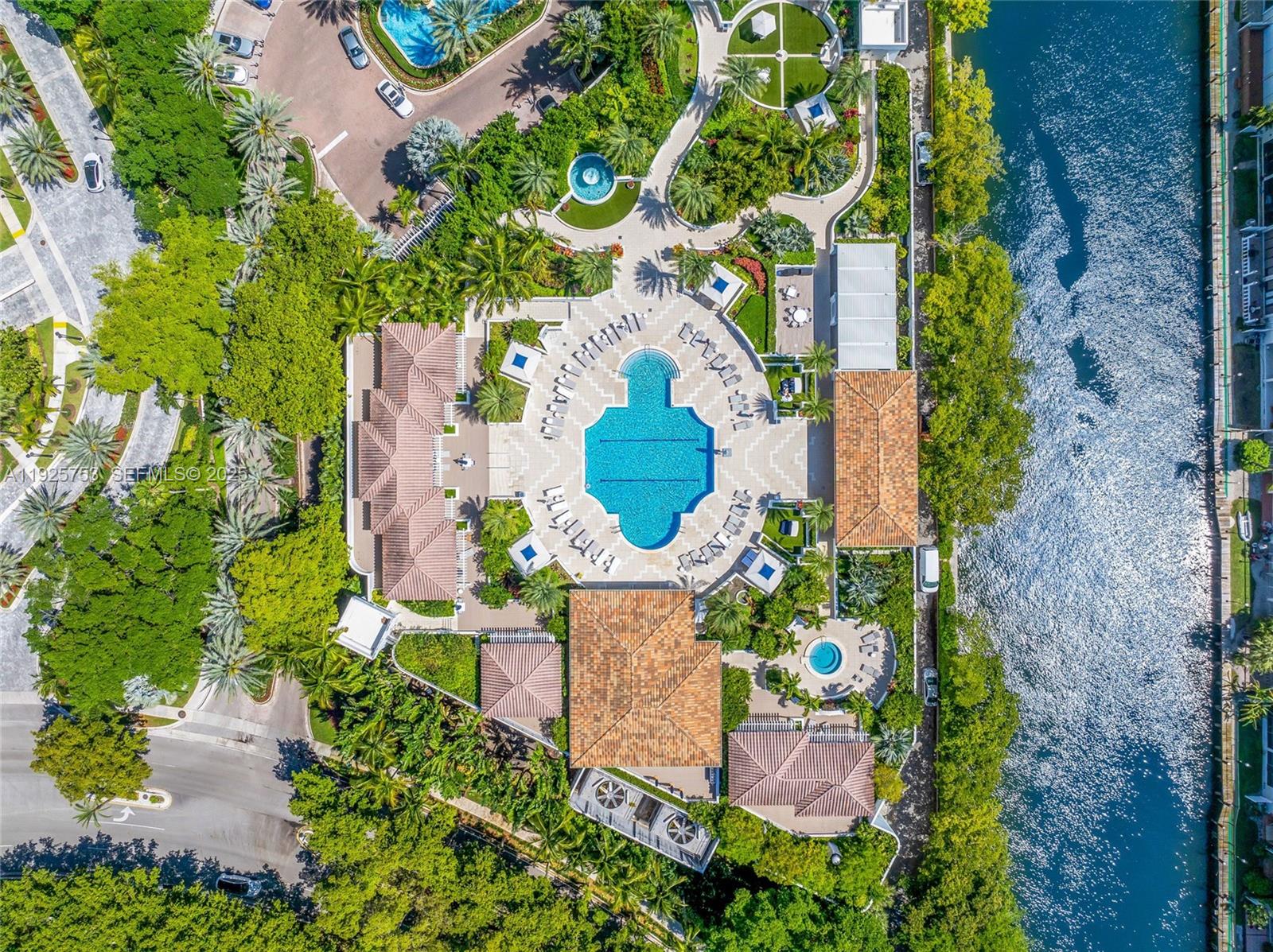 2600 Island Blvd #301 Aventura, FL 33160