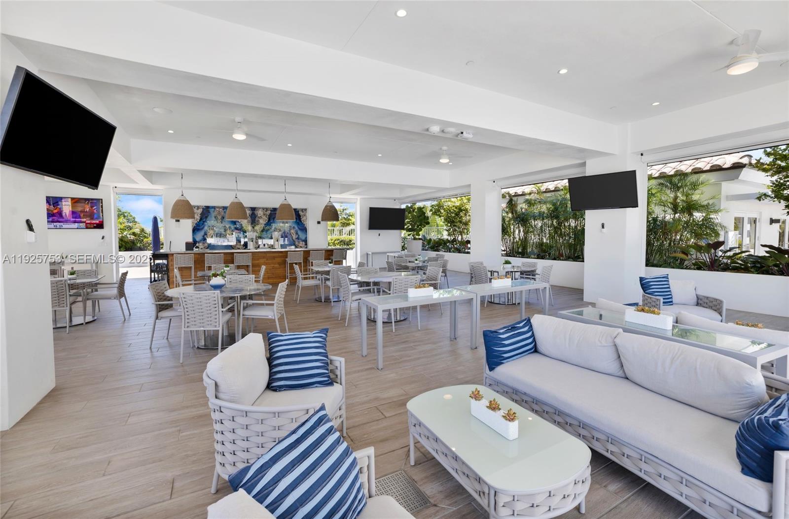 2600 Island Blvd #301 Aventura, FL 33160