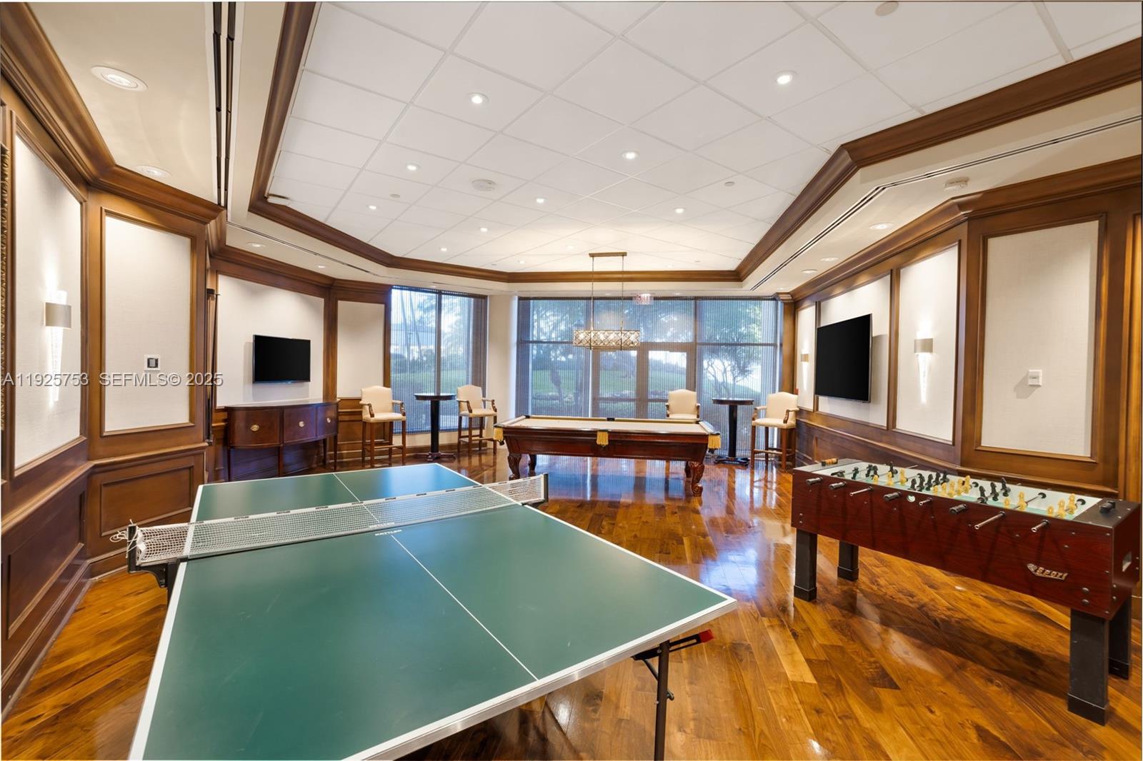 2600 Island Blvd #301 Aventura, FL 33160