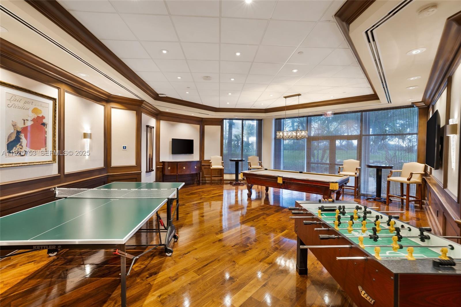 2600 Island Blvd #301 Aventura, FL 33160