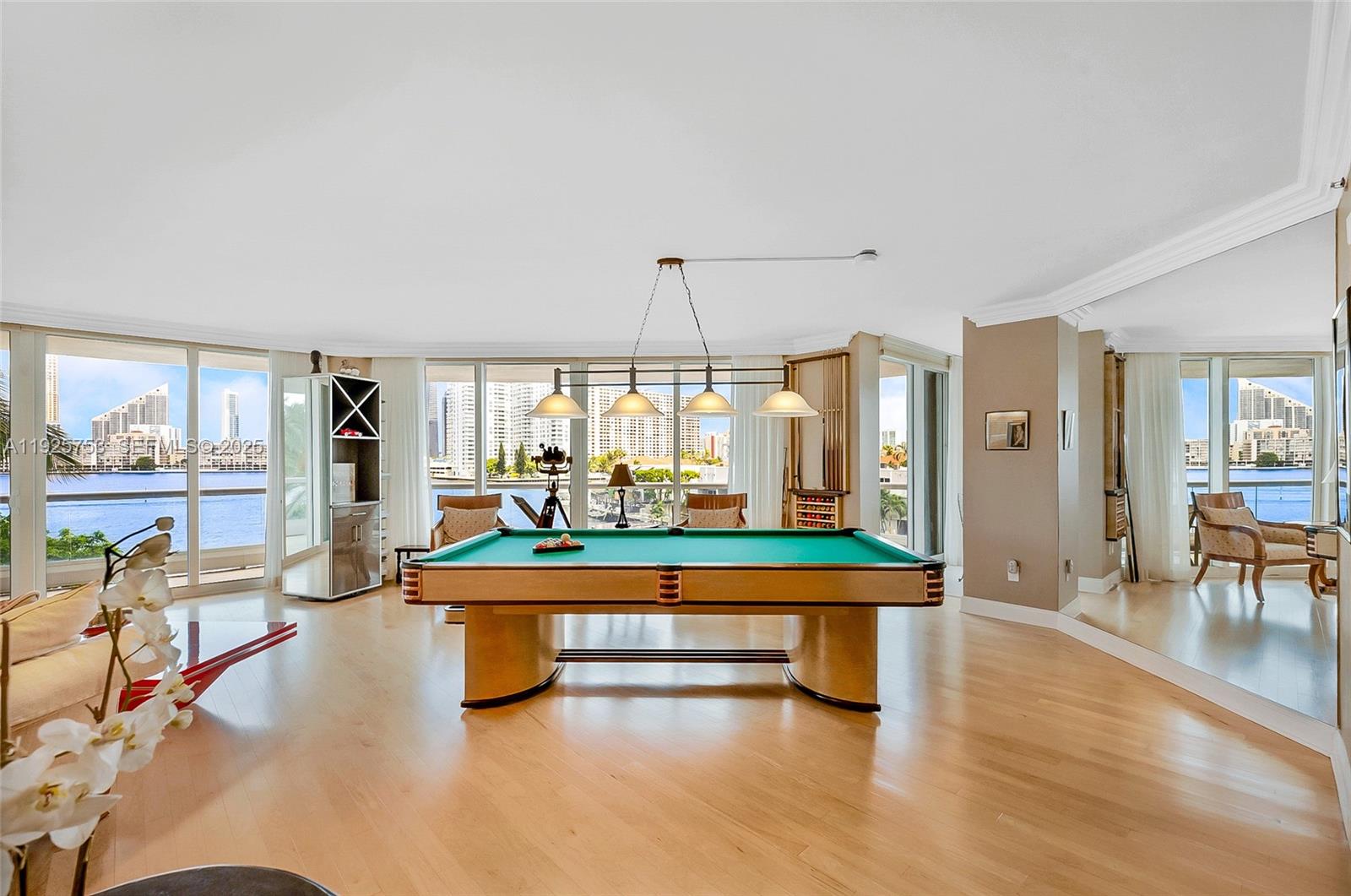 2600 Island Blvd #301 Aventura, FL 33160