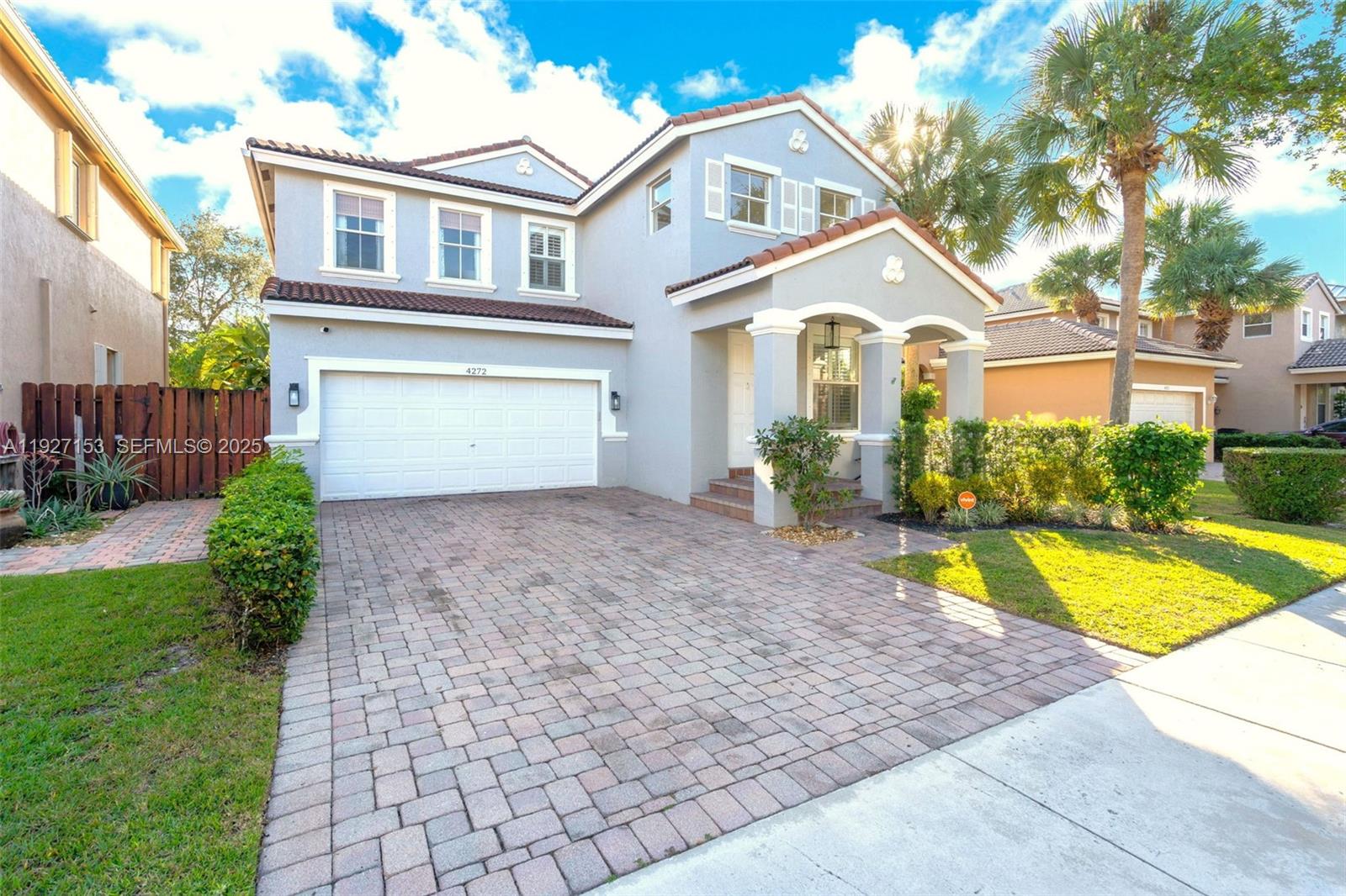 4272 N Magnolia Cir Delray Beach, FL 33445