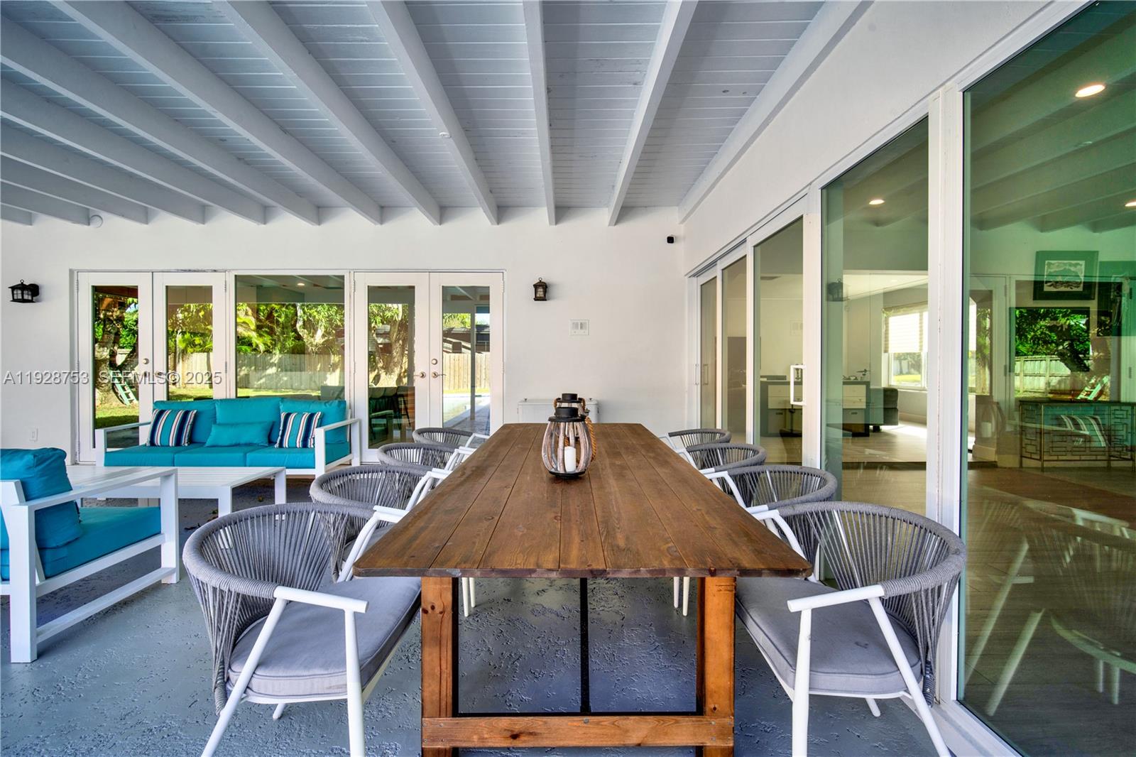 8265 SW 149th Dr Palmetto Bay, FL 33158