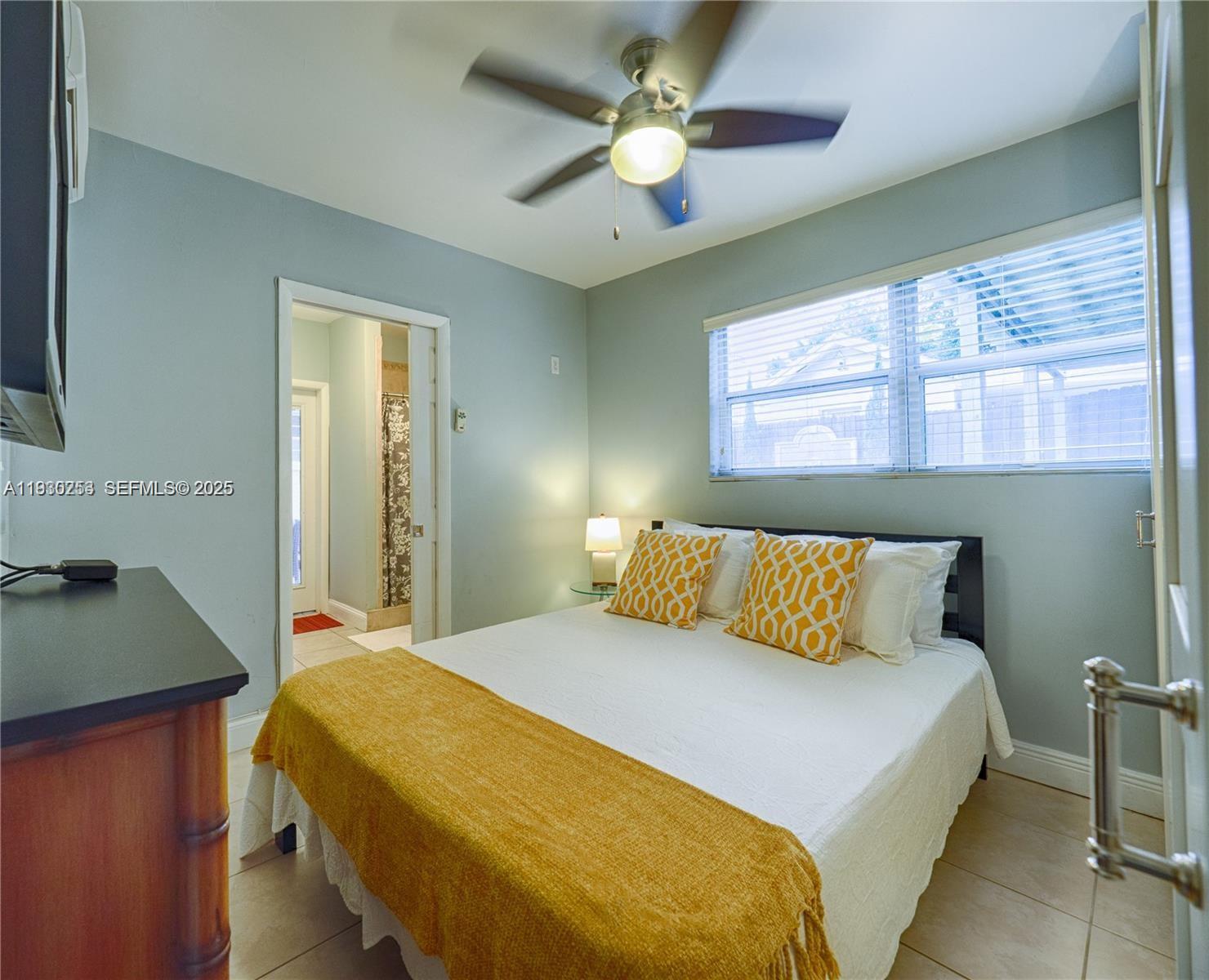 2308 SW 23rd Ter Miami, FL 33145