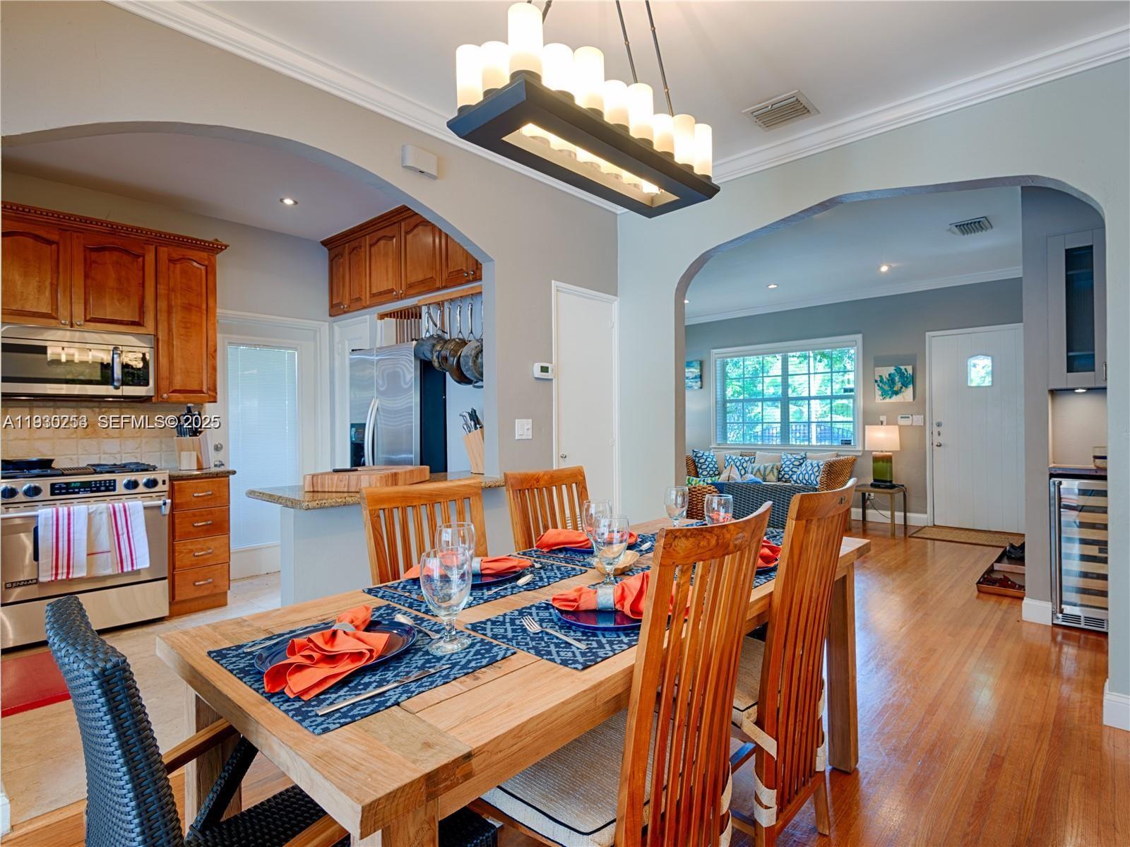 2308 SW 23rd Ter Miami, FL 33145