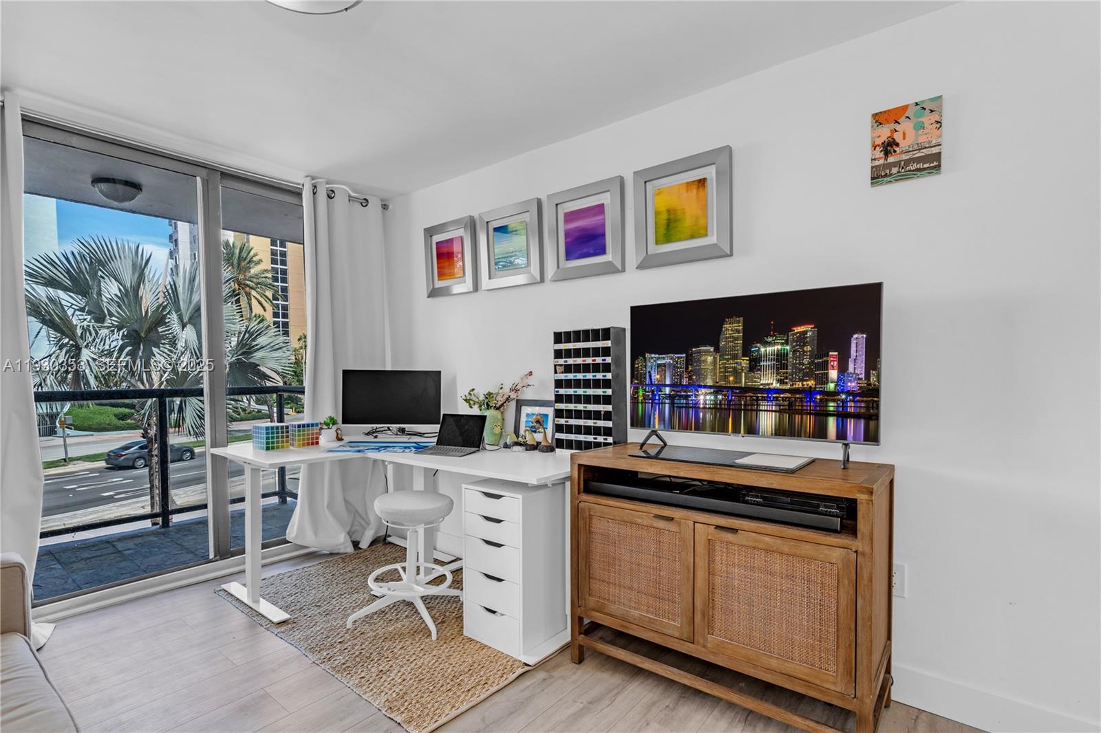 5845 Collins Ave #201 Miami Beach, FL 33140