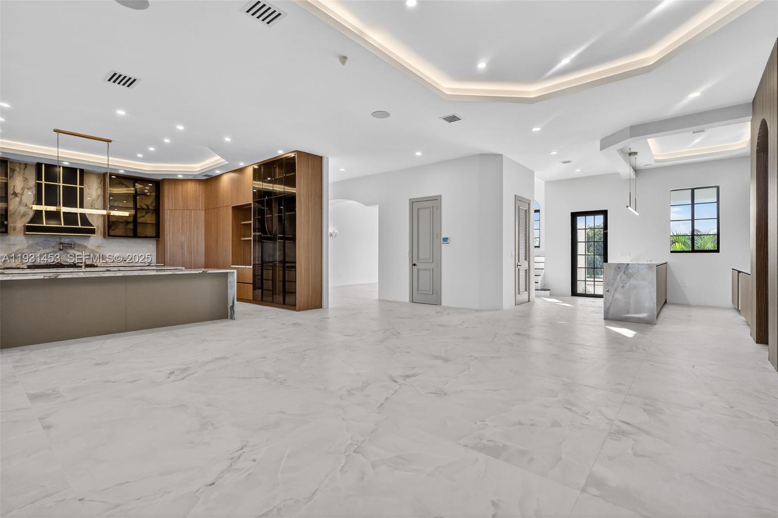 14891 SW 20th St Davie, FL 33326