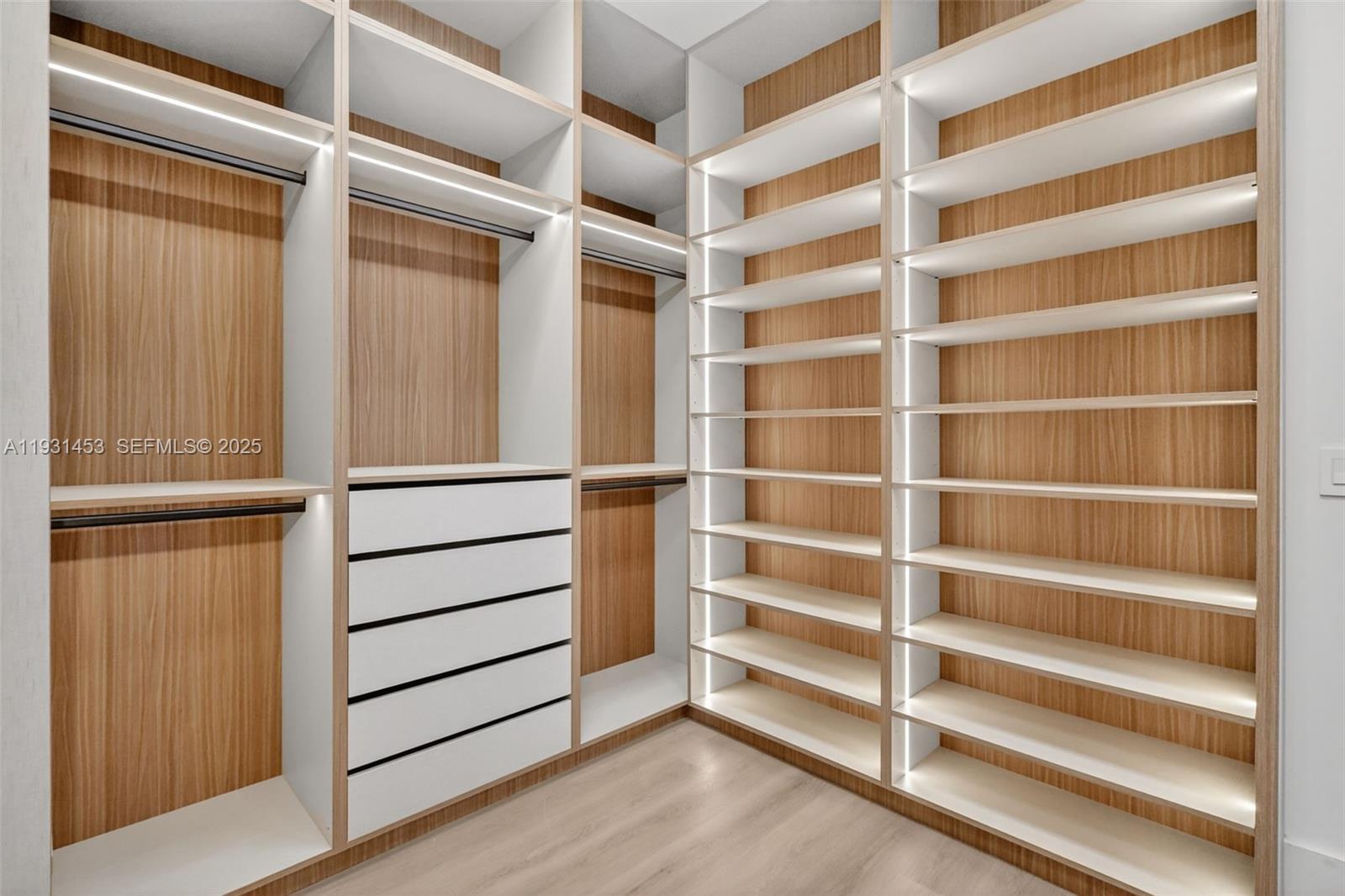 14891 SW 20th St Davie, FL 33326