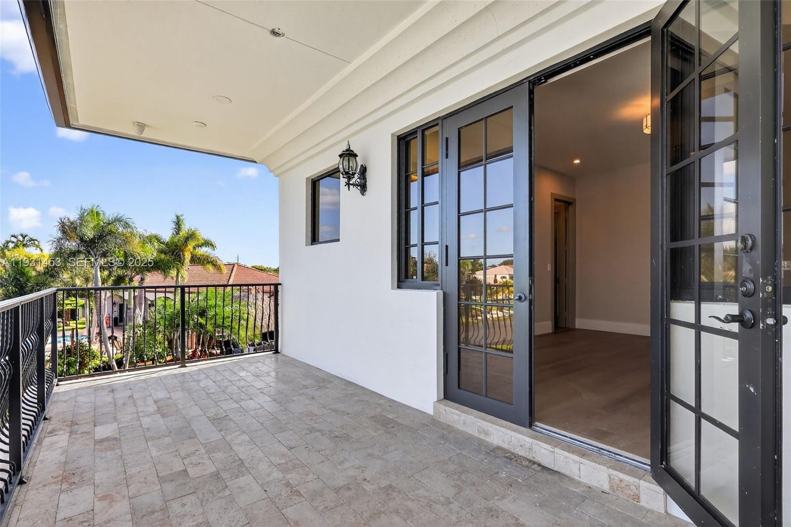 14891 SW 20th St Davie, FL 33326