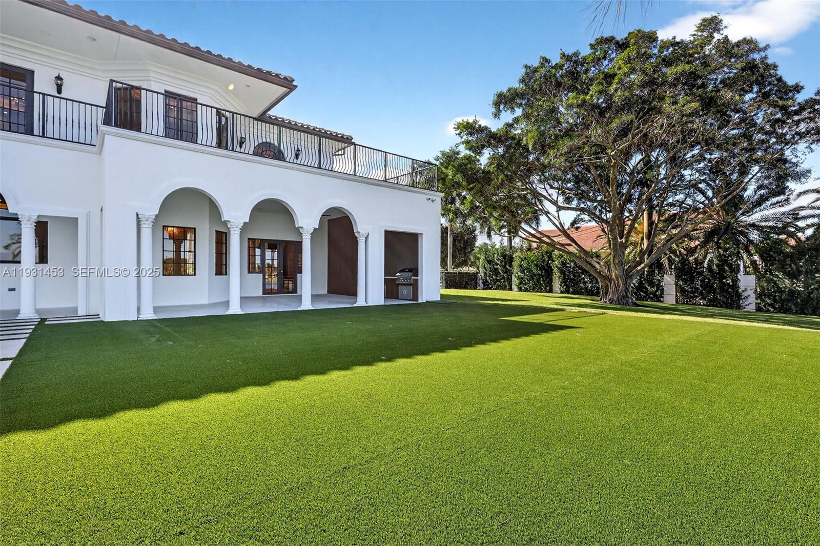 14891 SW 20th St Davie, FL 33326