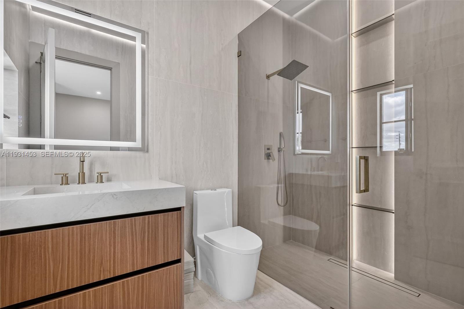 14891 SW 20th St Davie, FL 33326