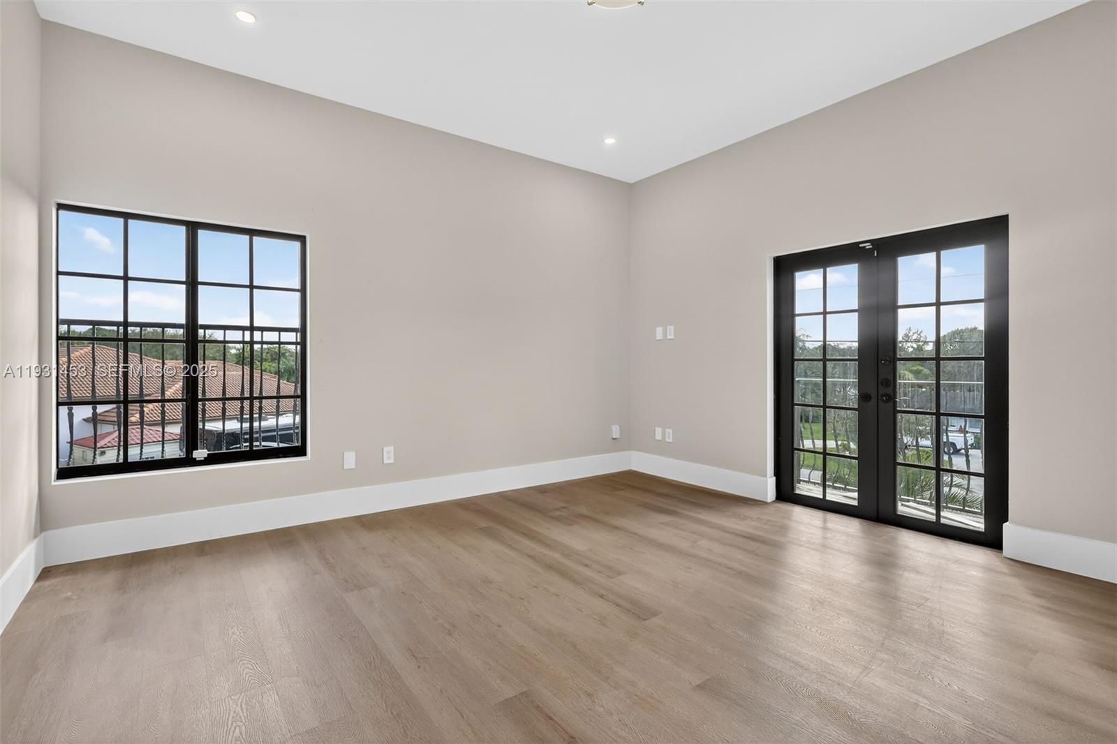 14891 SW 20th St Davie, FL 33326