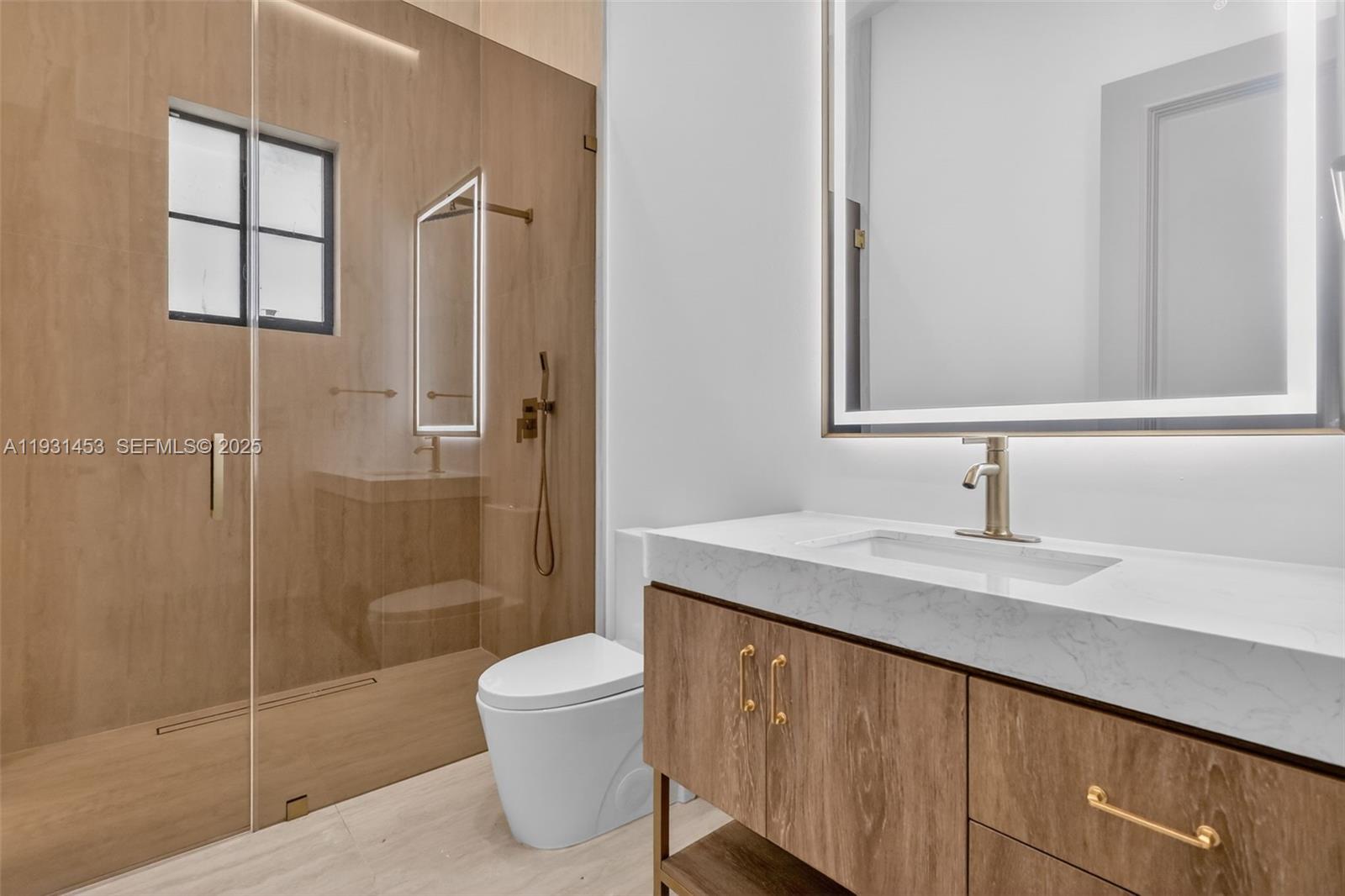 14891 SW 20th St Davie, FL 33326