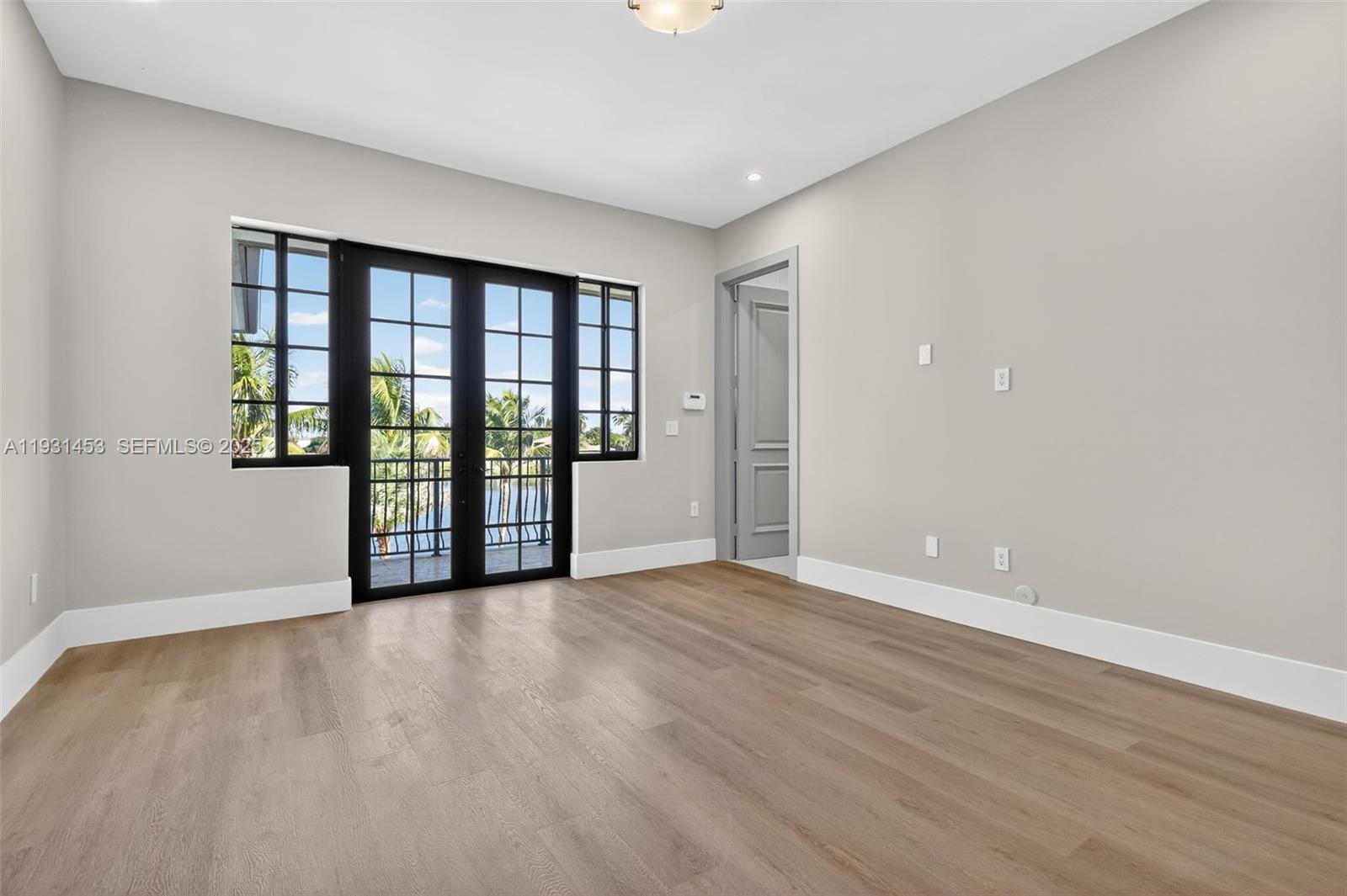 14891 SW 20th St Davie, FL 33326