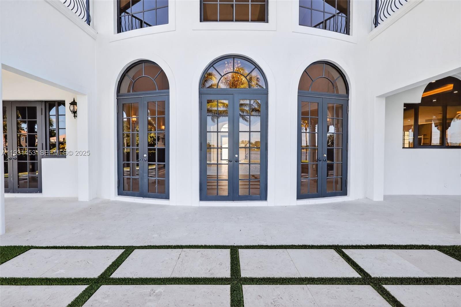 14891 SW 20th St Davie, FL 33326