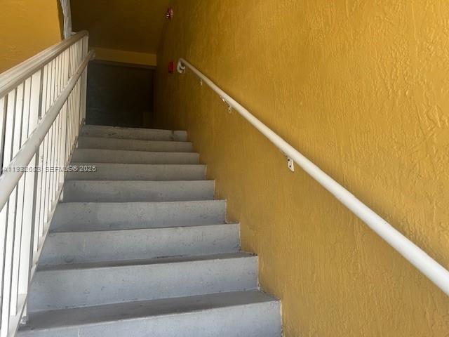 20950 SW 87th Ave #203 Cutler Bay, FL 33189