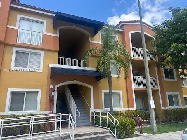 20950 SW 87th Ave #203 Cutler Bay, FL 33189