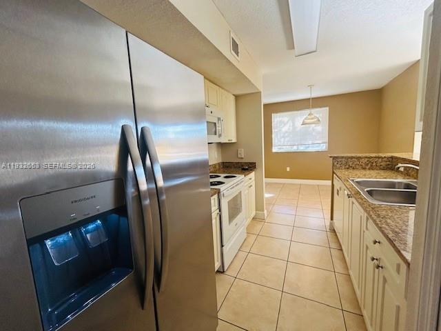 20950 SW 87th Ave #203 Cutler Bay, FL 33189