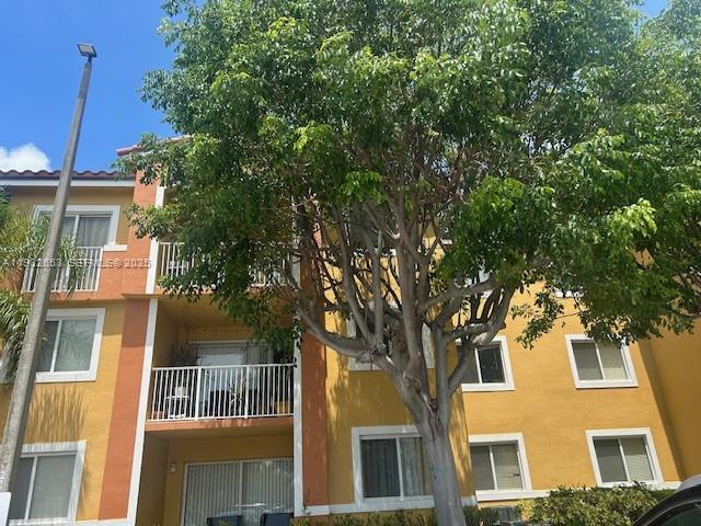 20950 SW 87th Ave #203 Cutler Bay, FL 33189