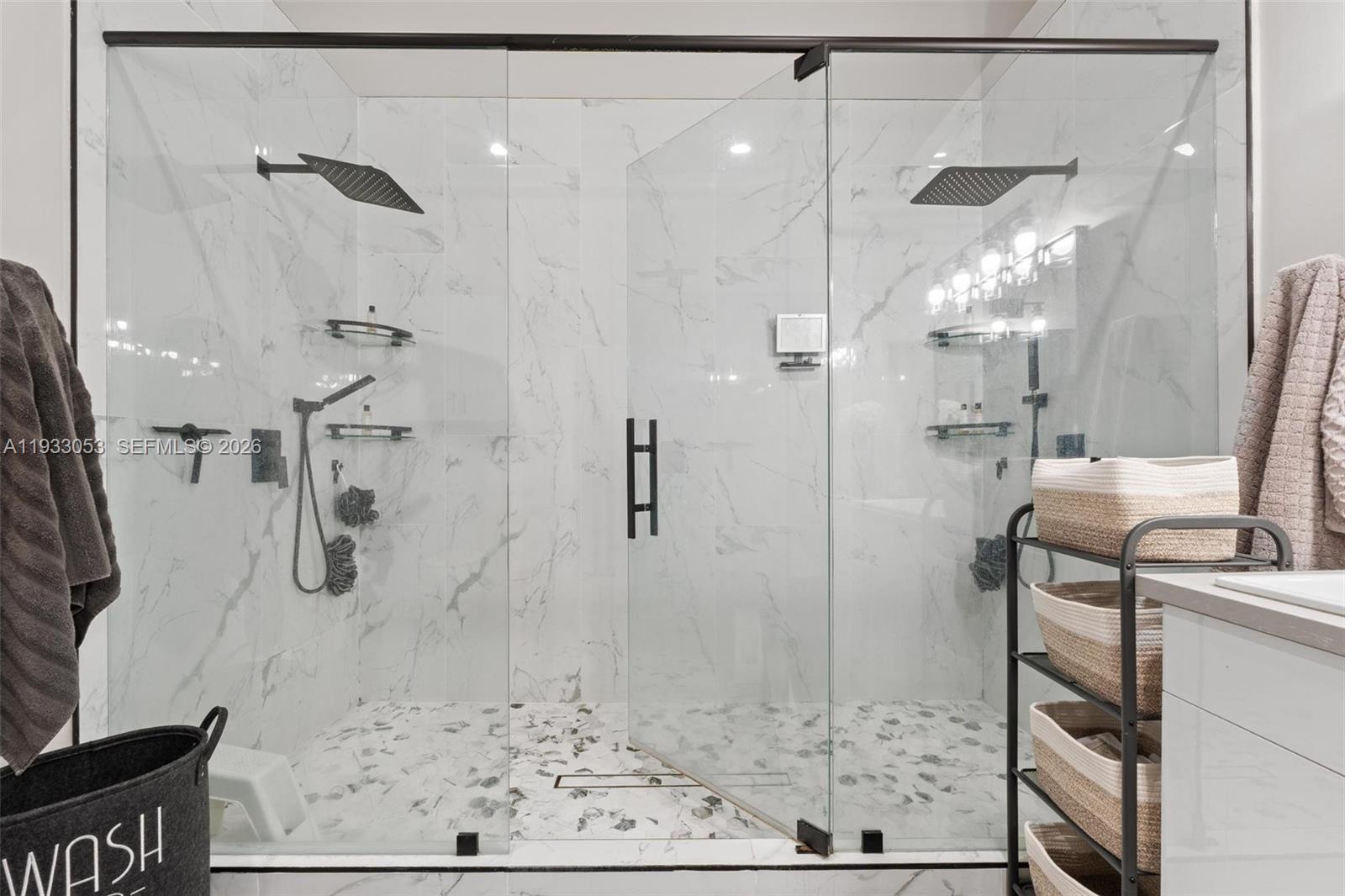 343 SW 187th Ter Pembroke Pines, FL 33029