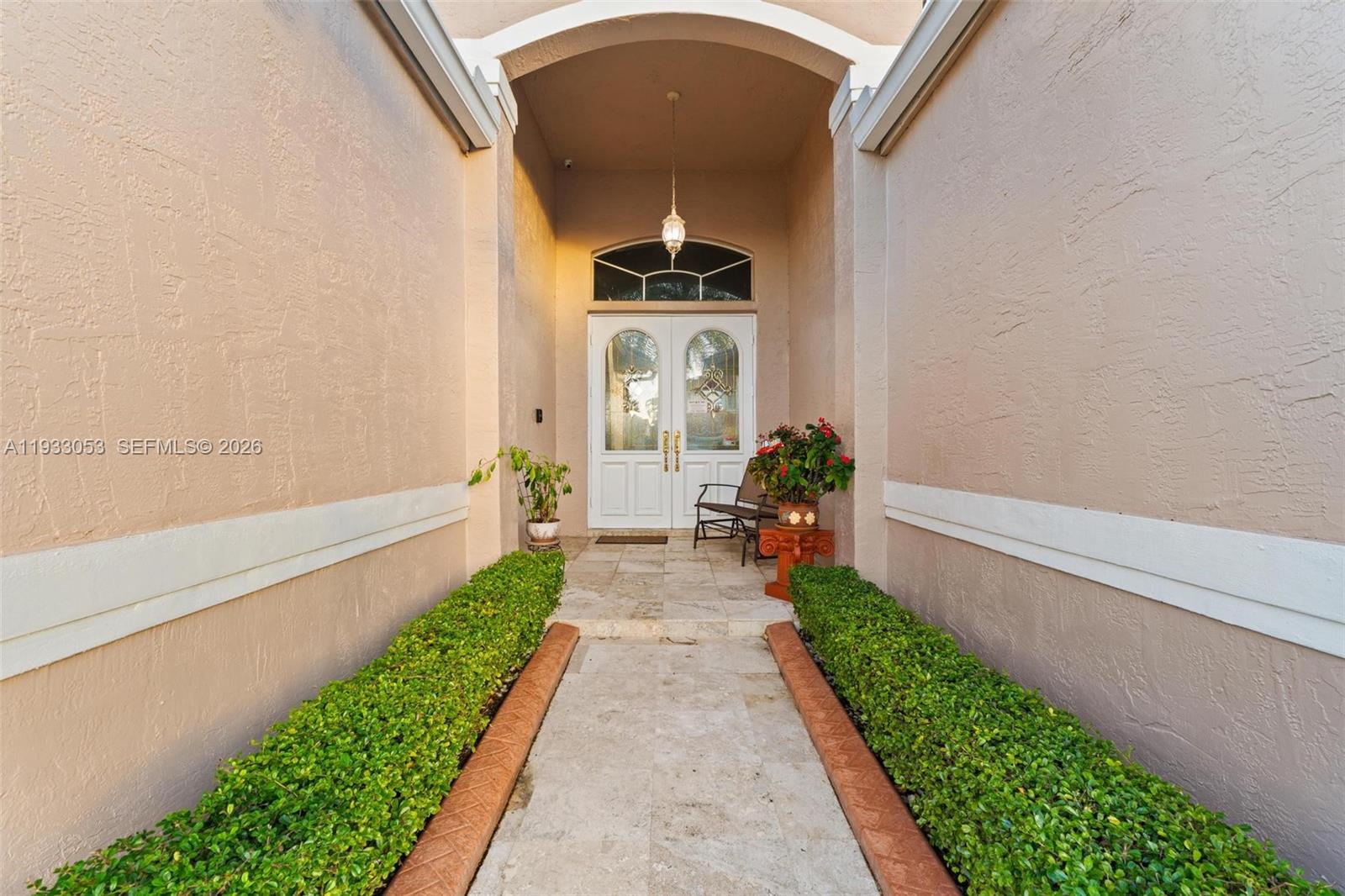 343 SW 187th Ter Pembroke Pines, FL 33029