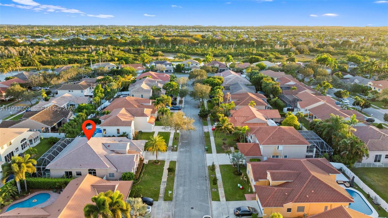 343 SW 187th Ter Pembroke Pines, FL 33029