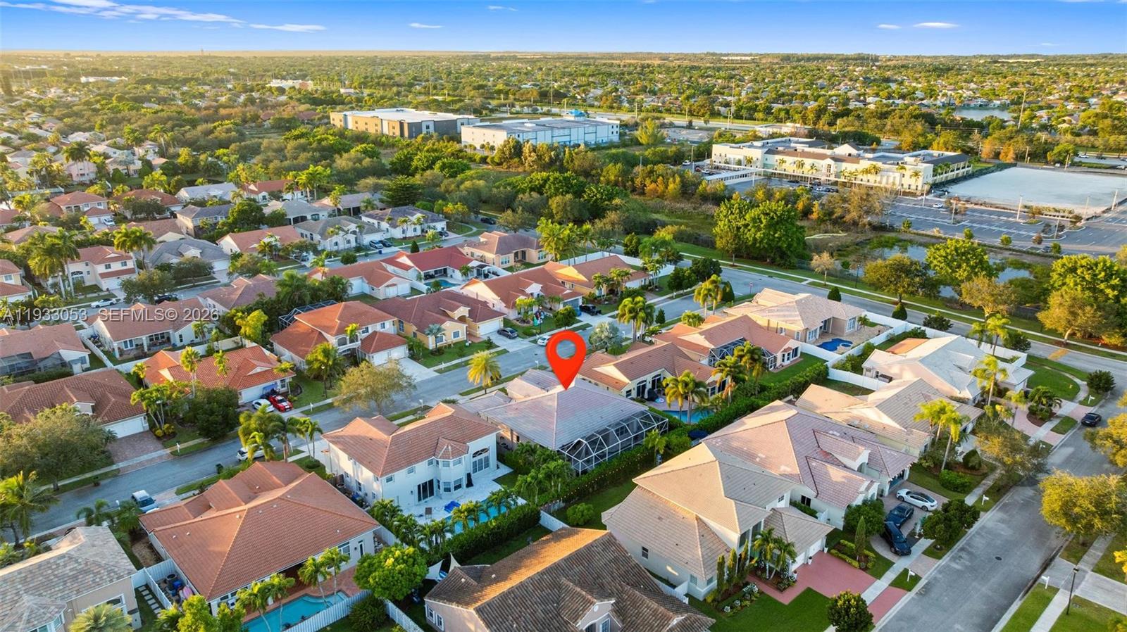 343 SW 187th Ter Pembroke Pines, FL 33029